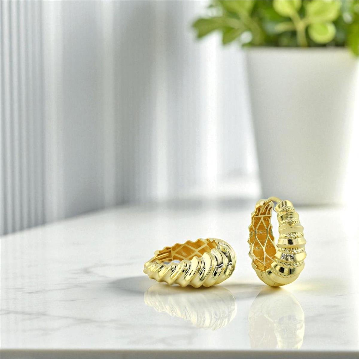 14 Ayar Altın Tasarım Küpe  -  0197931