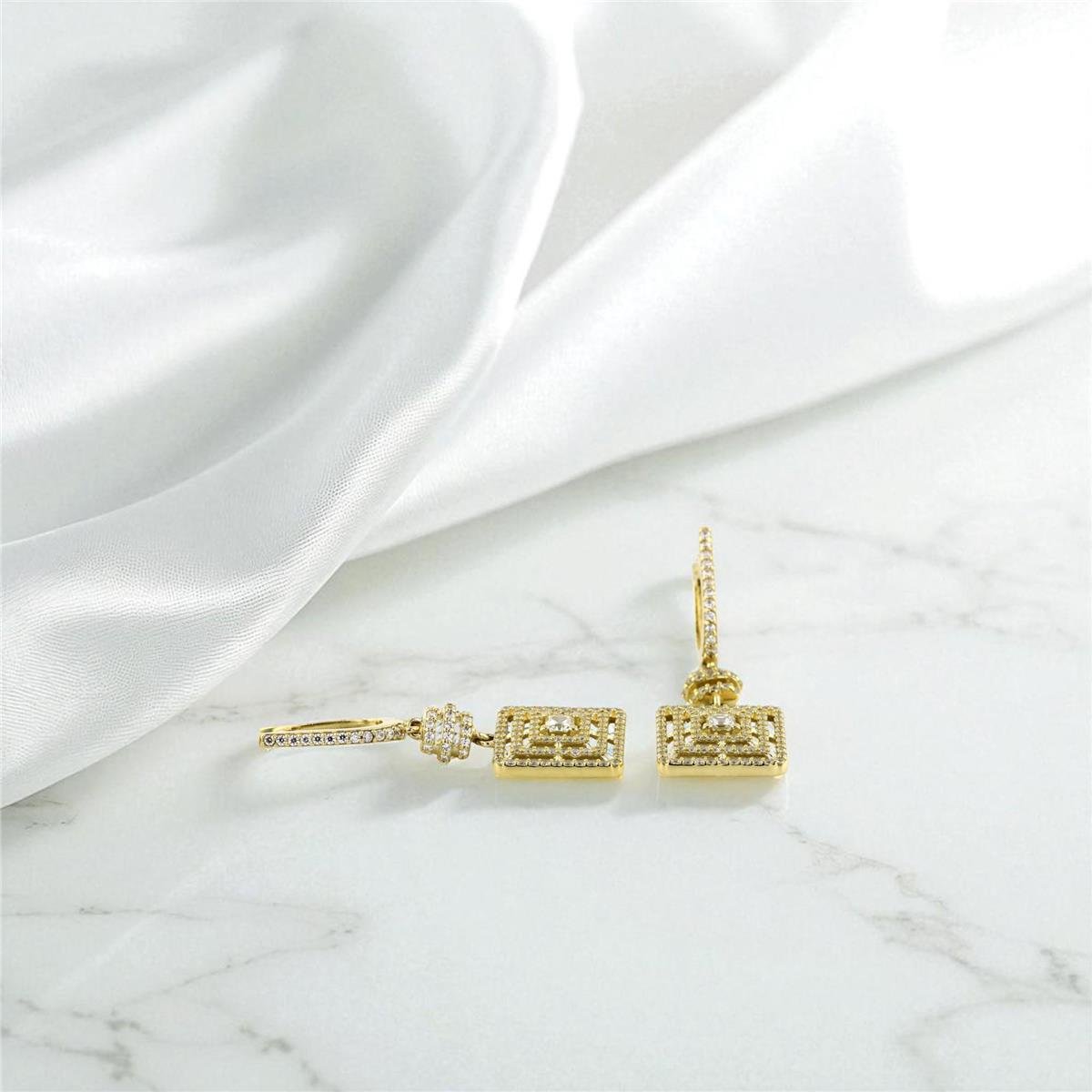 14 Ayar Altın Tasarım Küpe  -  0199118