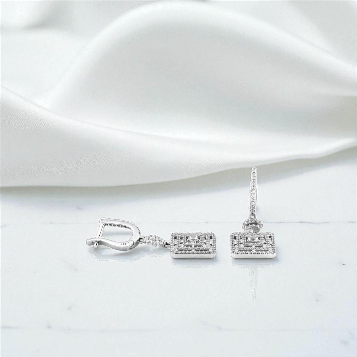 14 Ayar Altın Tasarım Küpe  -  0199120