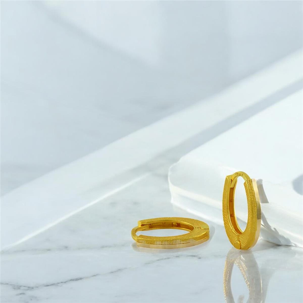 14 Ayar Altın Tasarım Küpe  -  0202711