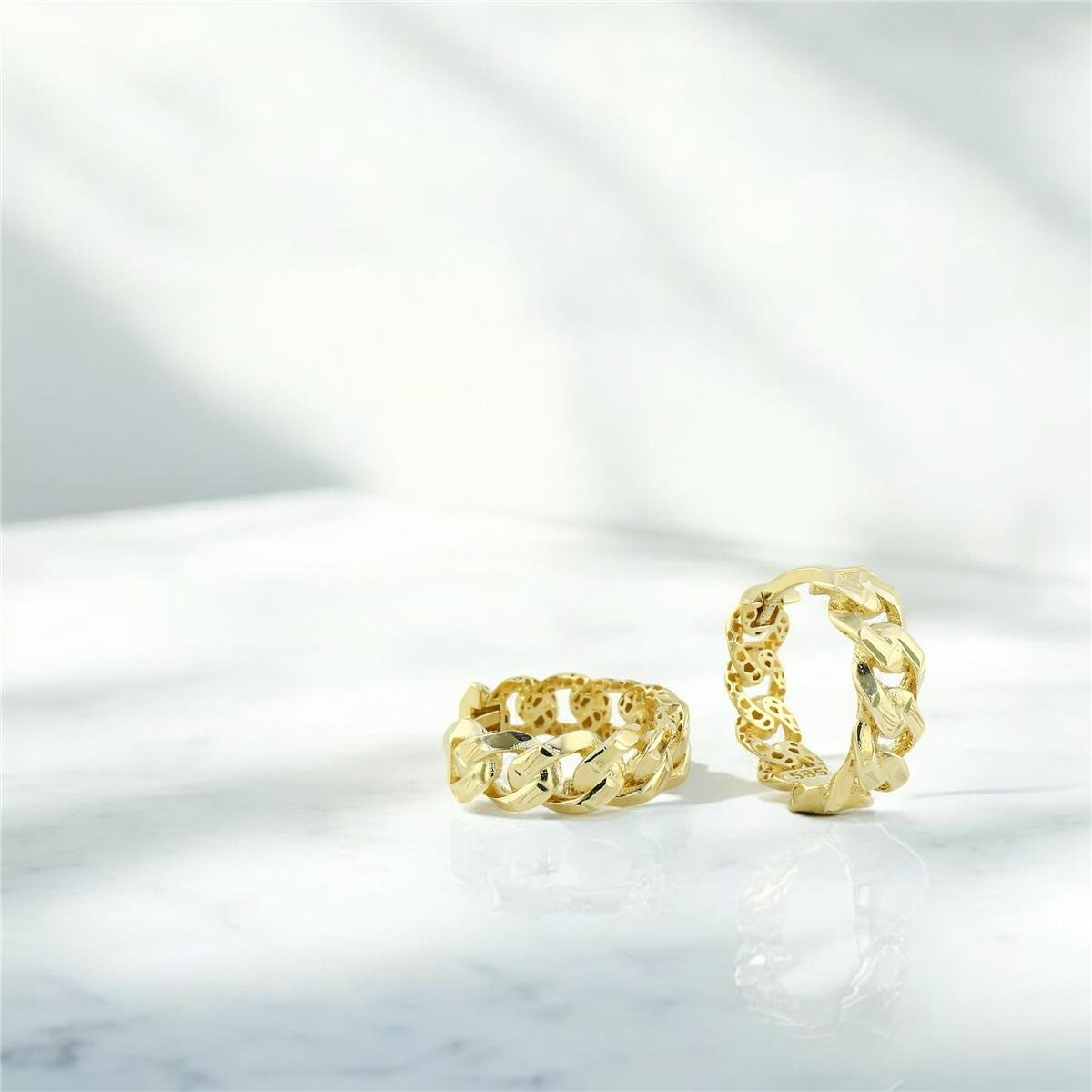 14 Ayar Altın Tasarım Küpe  -  0205249