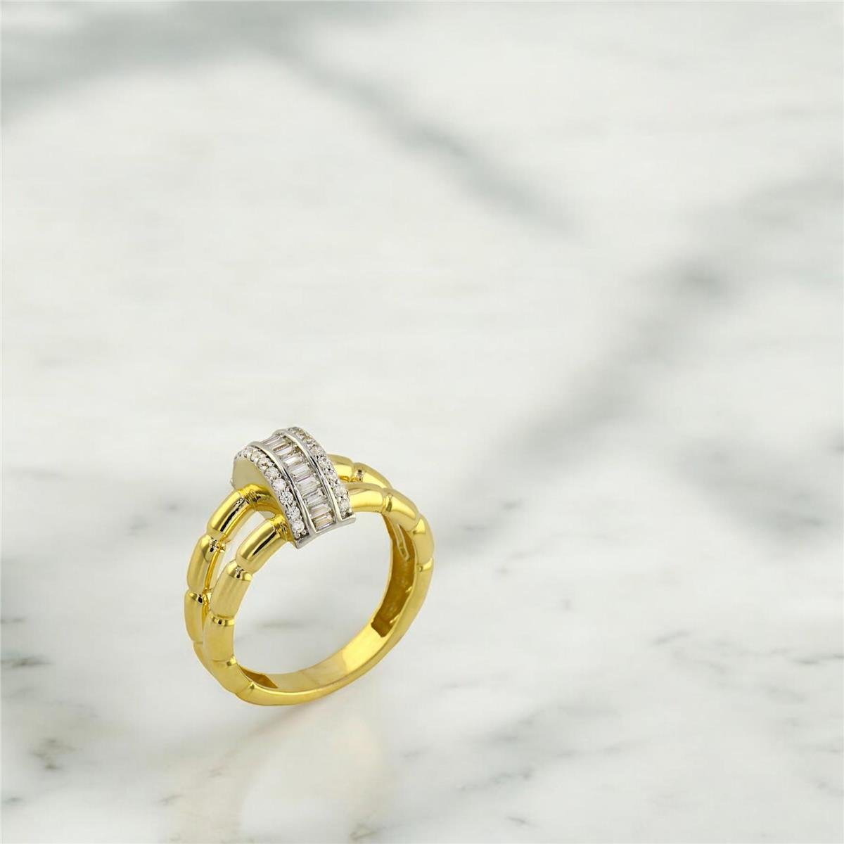 14 Ayar Altın Tasarım Yüzük  -  0192696