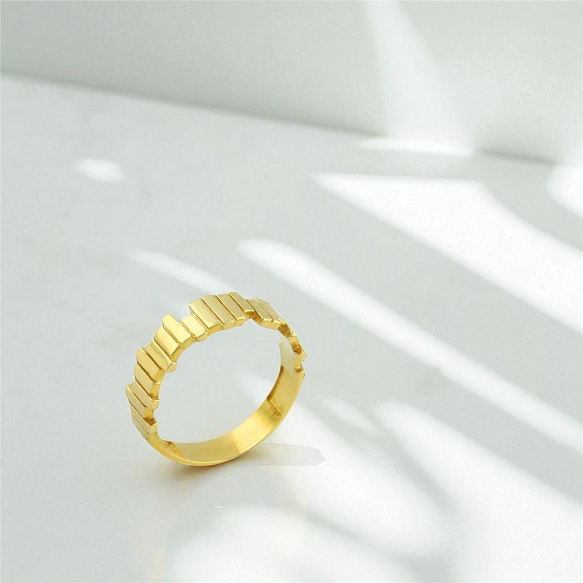 14 Ayar Altın Tasarım Yüzük  -  0197914