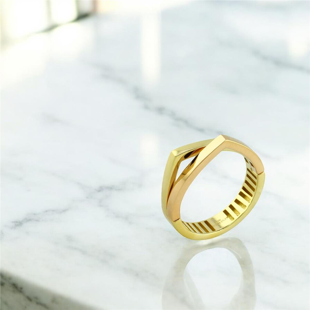 14 Ayar Altın Tasarım Yüzük  -  0203381