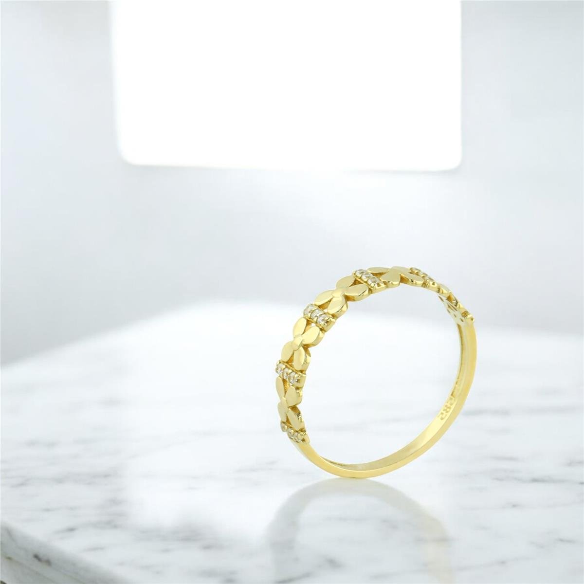 14 Ayar Altın Tasarım Yüzük  -  0205108