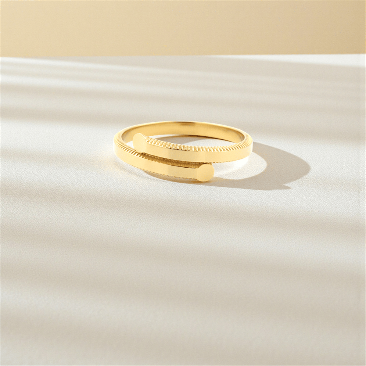 14 Ayar Altın Tasarım Yüzük  -  K234453