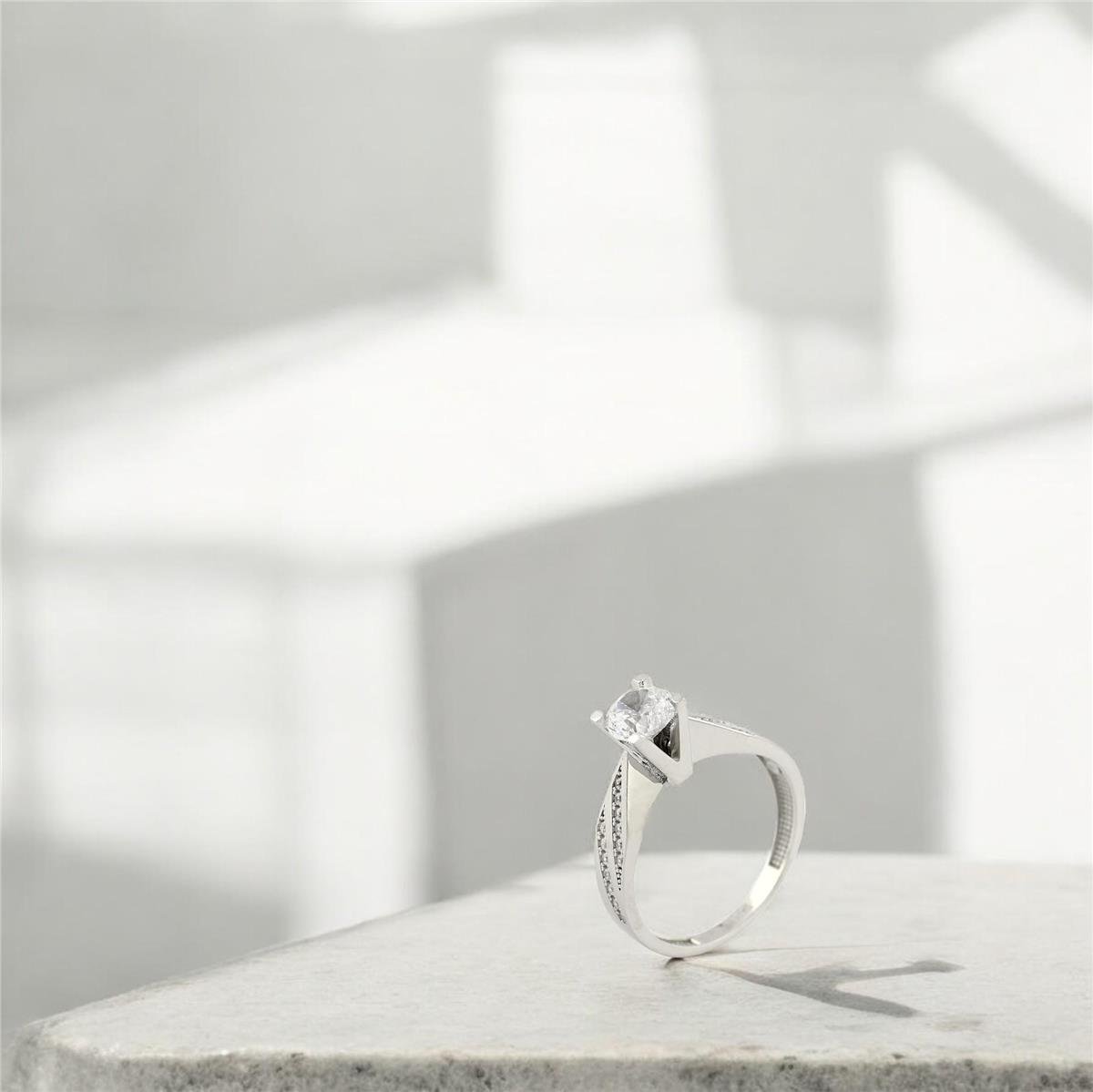 14 Ayar Altın Tektaş Yüzük  -  0191645