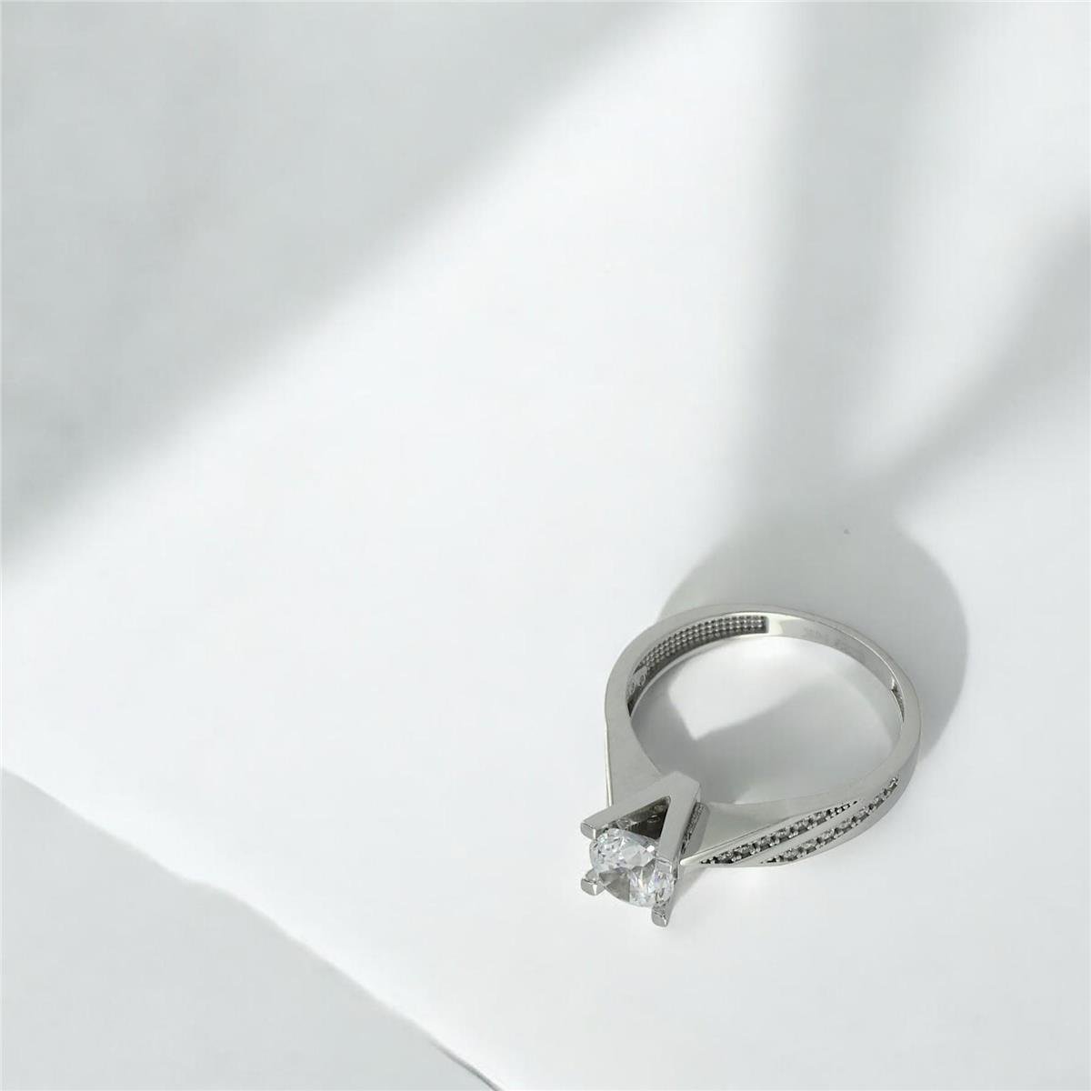 14 Ayar Altın Tektaş Yüzük  -  0193010