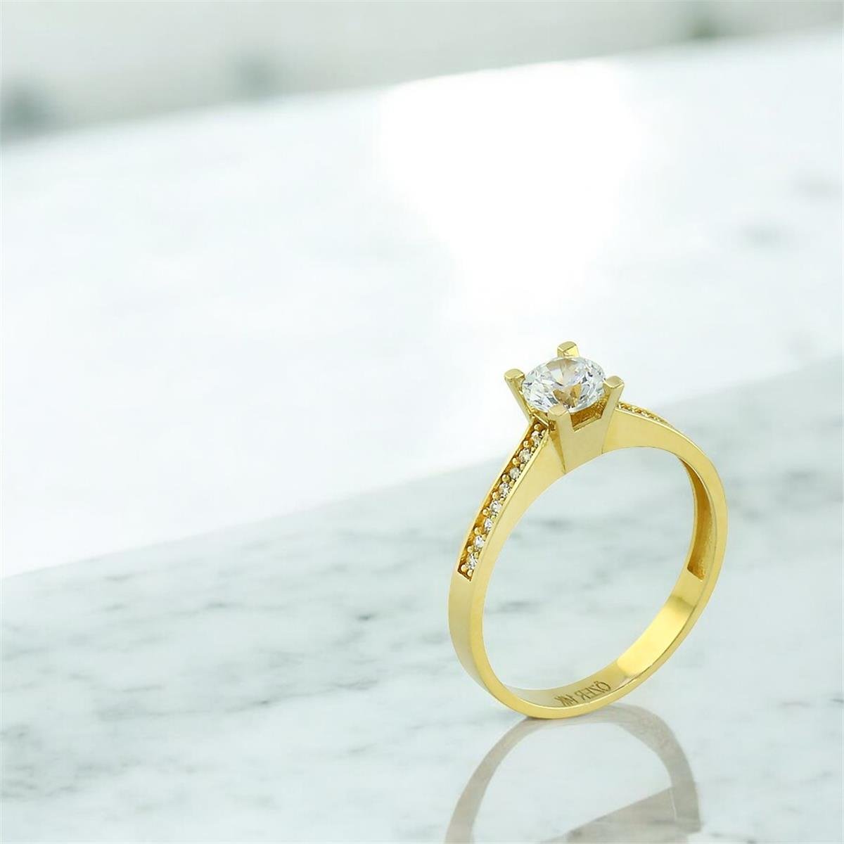 14 Ayar Altın Tektaş Yüzük  -  0202345