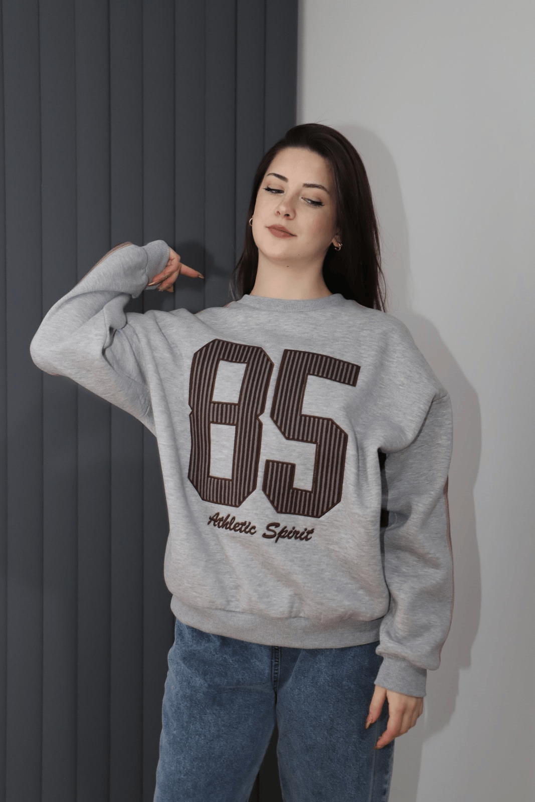 aplike-nakisli-oversize-sweatshirt-gri-6102-5.jpg