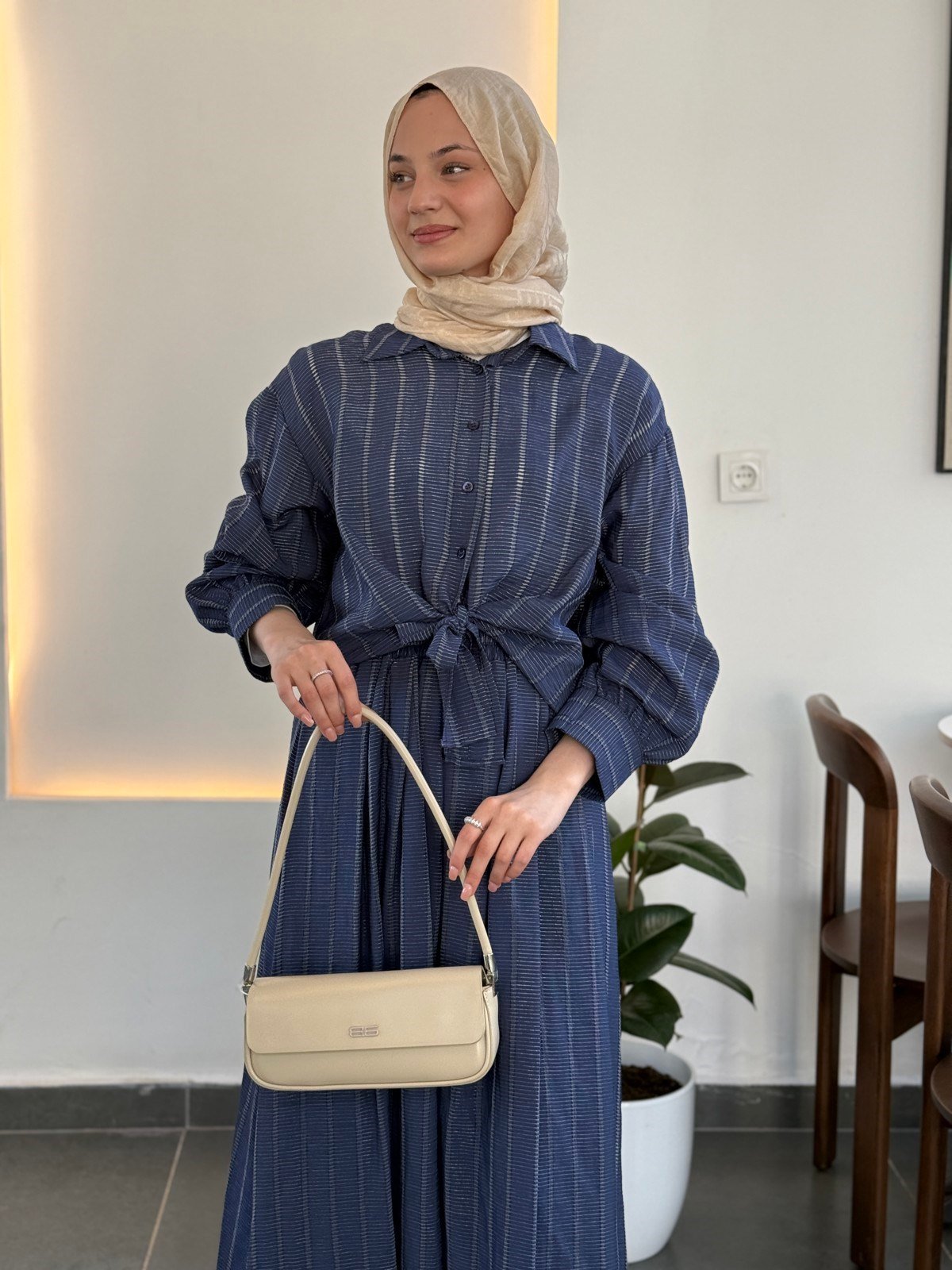 Bağlama Gömlek Detaylı Etek Takım