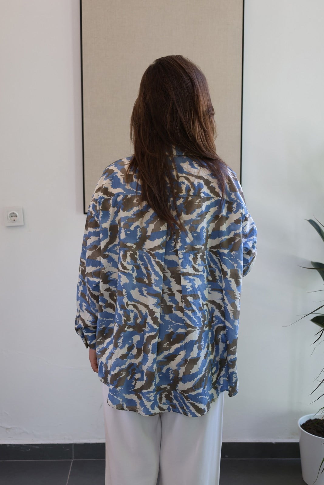 Batik Desen Tiril Kumaş Oversize Gömlek - Mavi