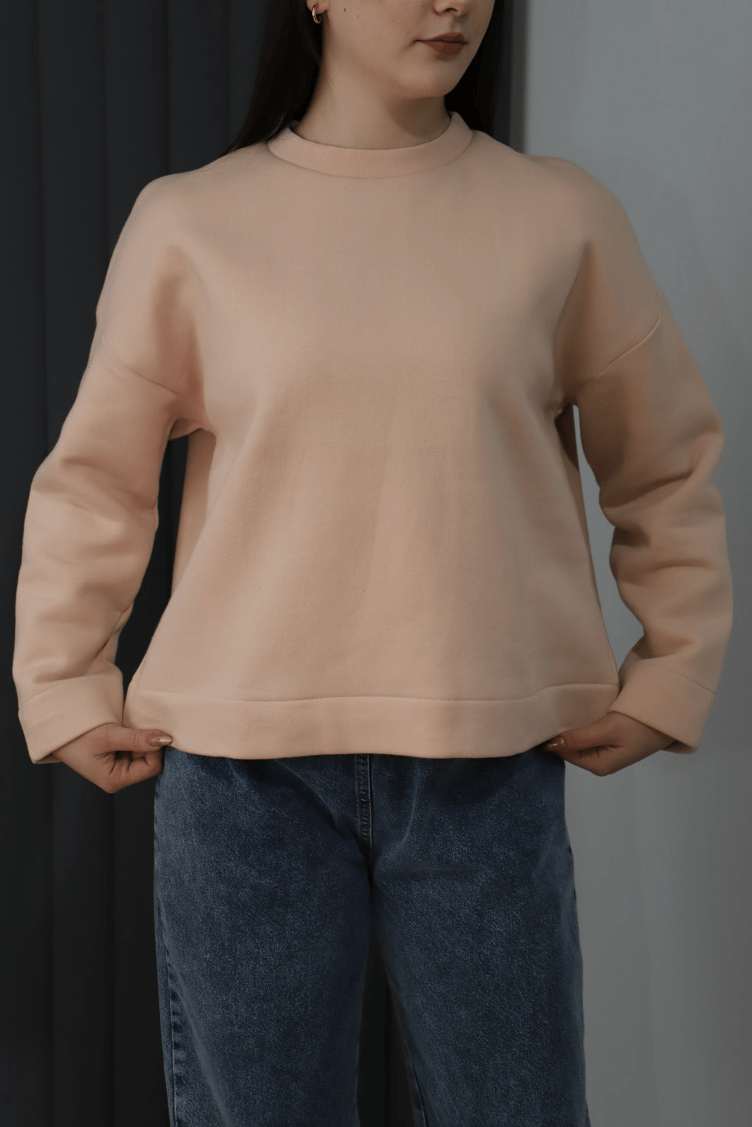 bisiklet-yaka-oversize-sweatshirt-1a6338.jpg