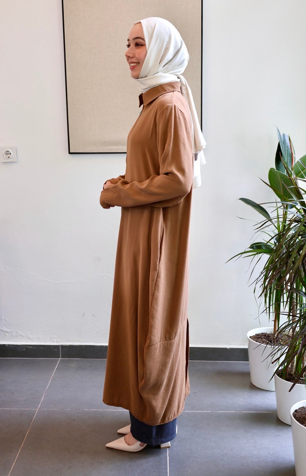 Giy Çık Kap Model Yırtmaç Detay - Taba