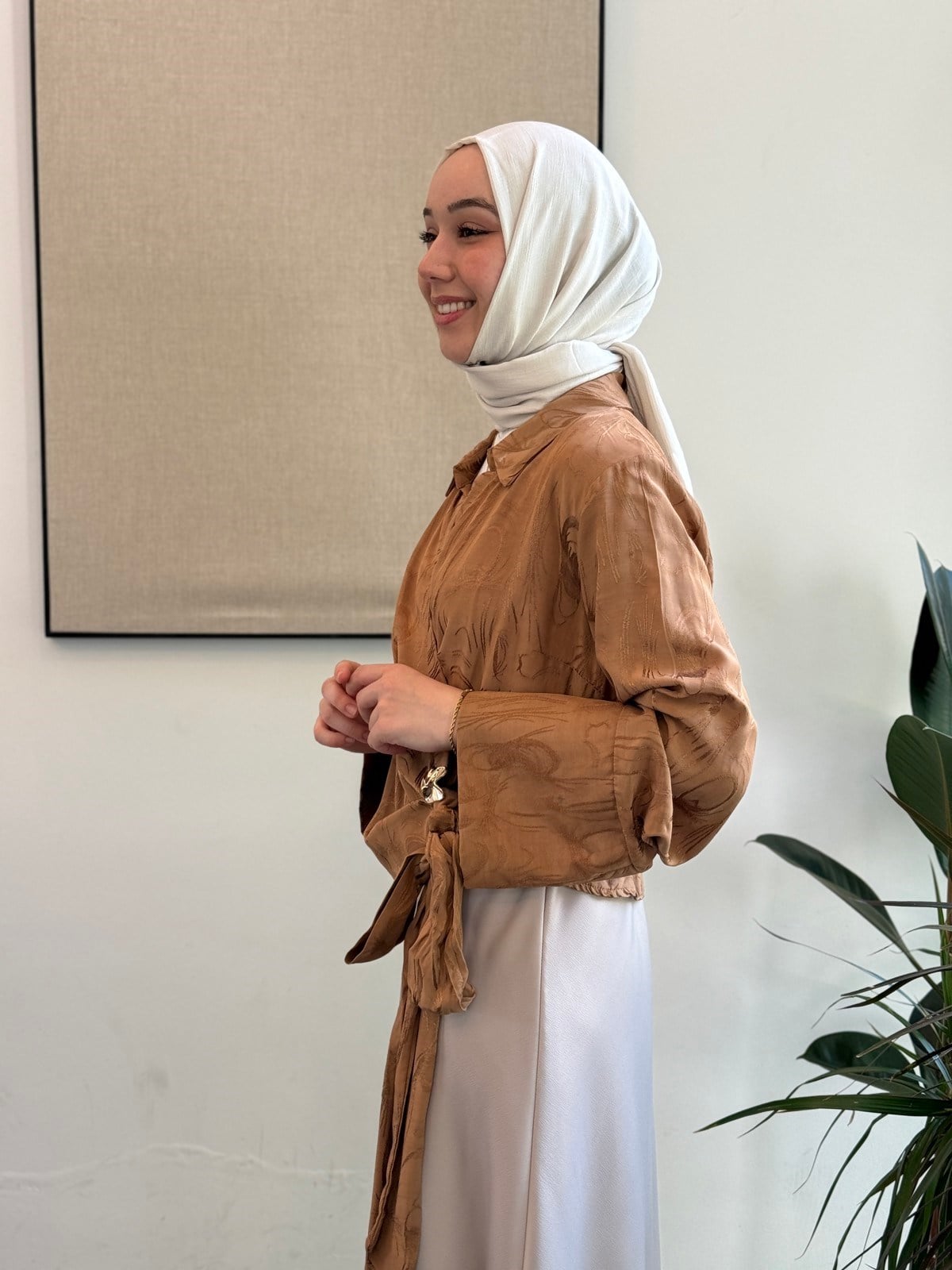Jakar Saten Bağlama Detay Bluz - Taba