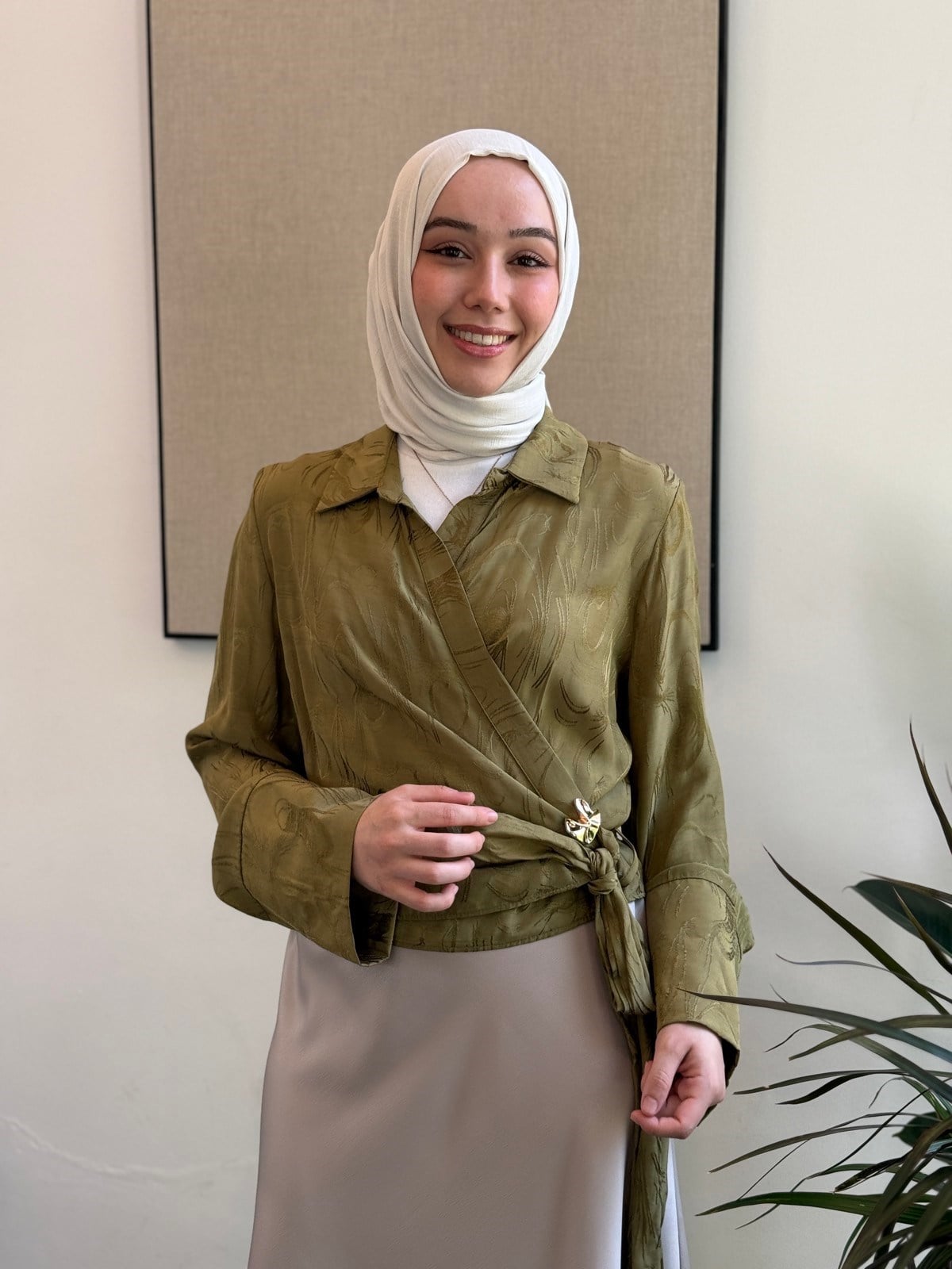 Jakar Saten Bağlama Detay Bluz - Yeşil