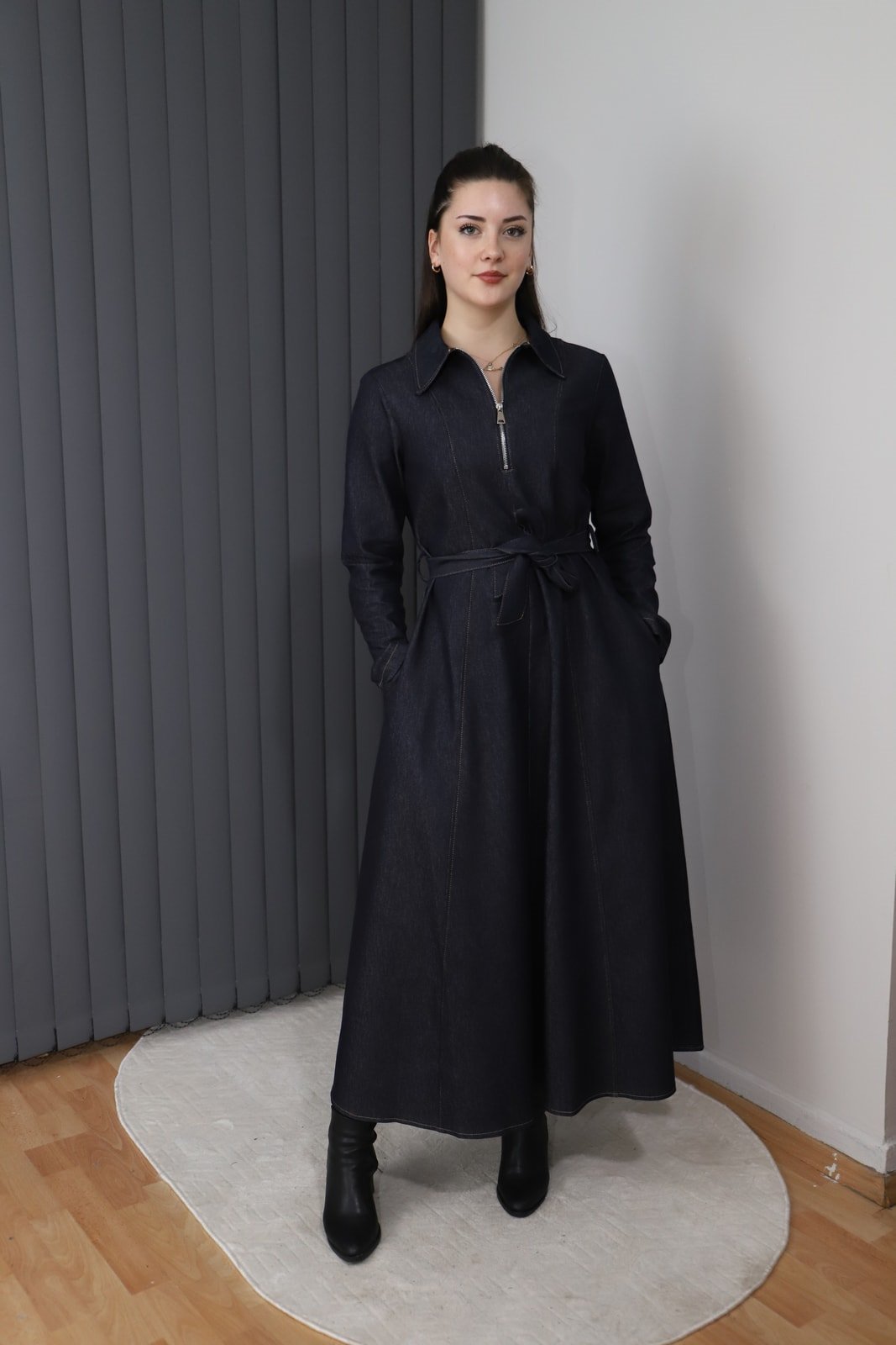 Kuşaklı Denim Elbise