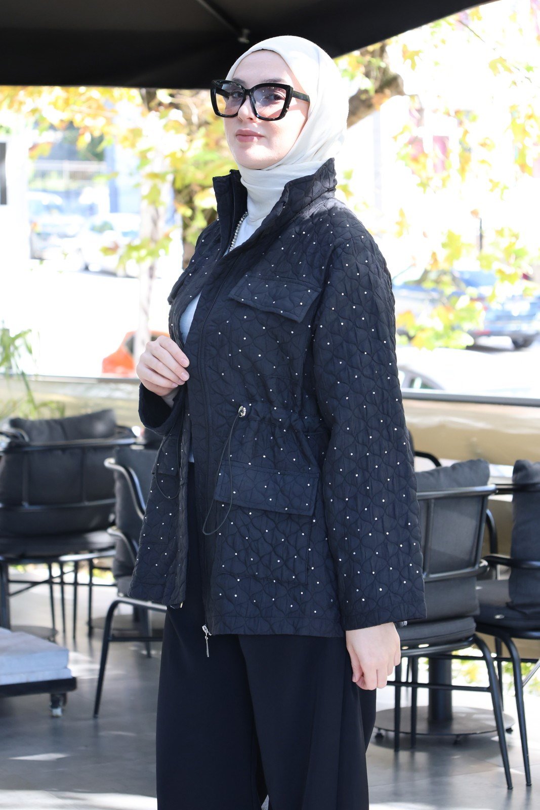 Taşlı Kapitone Ceket - Siyah