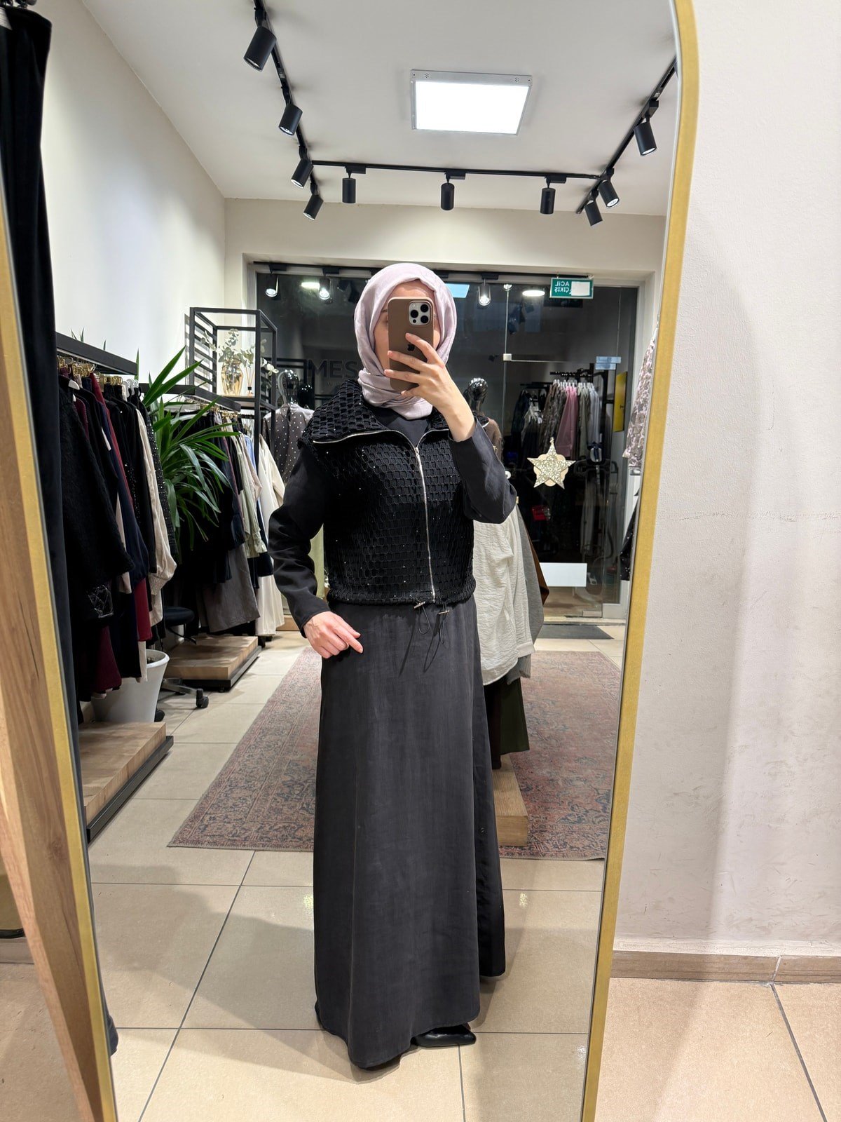 Tül File Detaylı Elbise