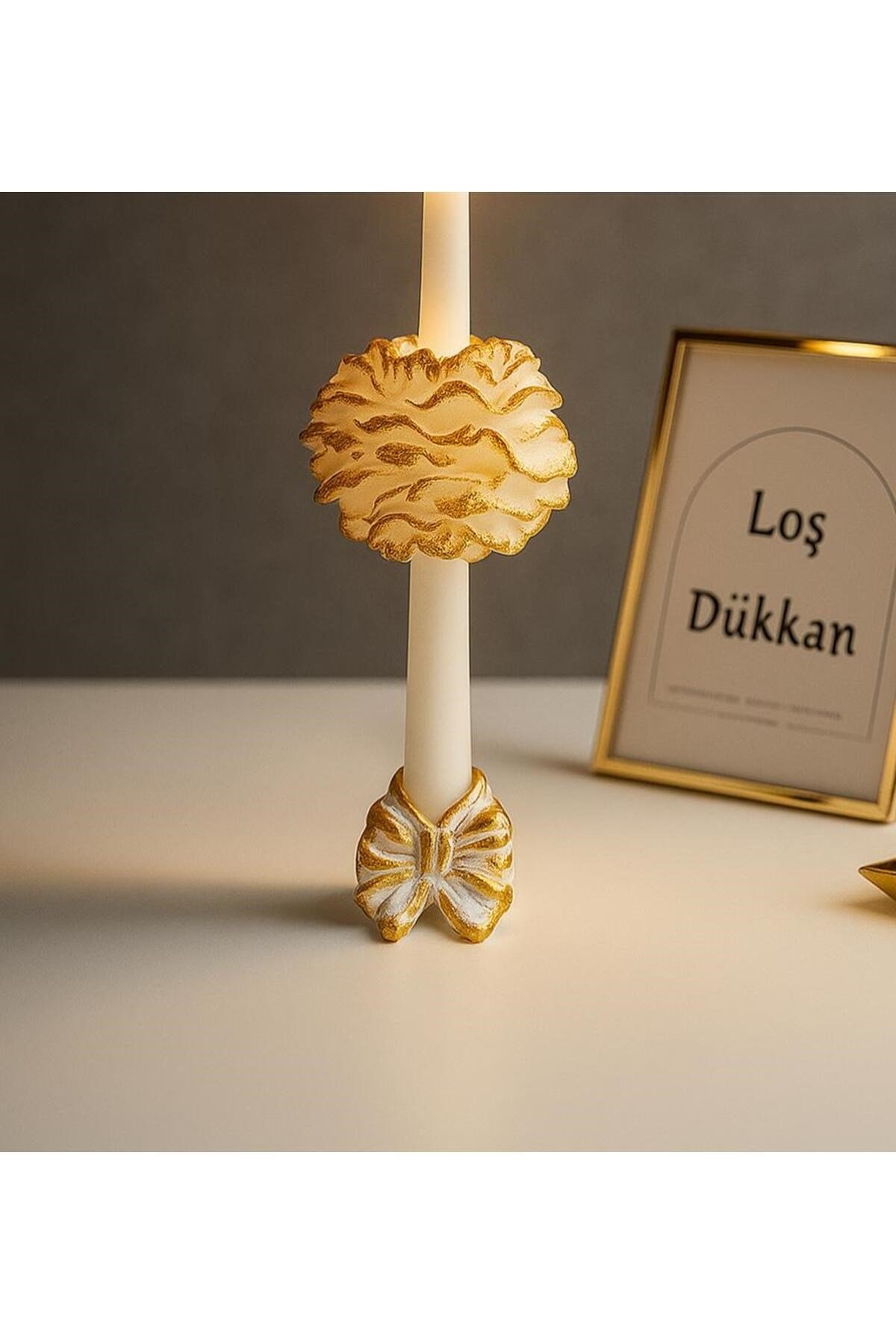 1 Adet Gold Geçişli Şakayıklı Şamdan Mumu ve Şamdanlık Dahil Set