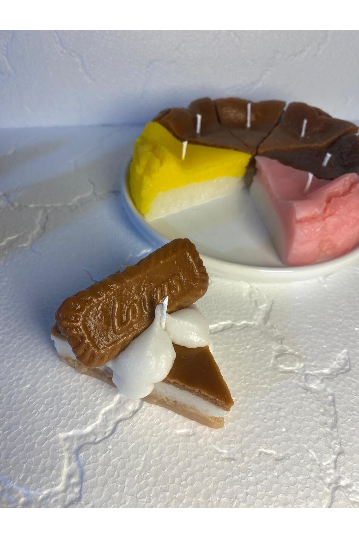 1 Adet Lotus Konsepli Çizkek Cheesecake Candle