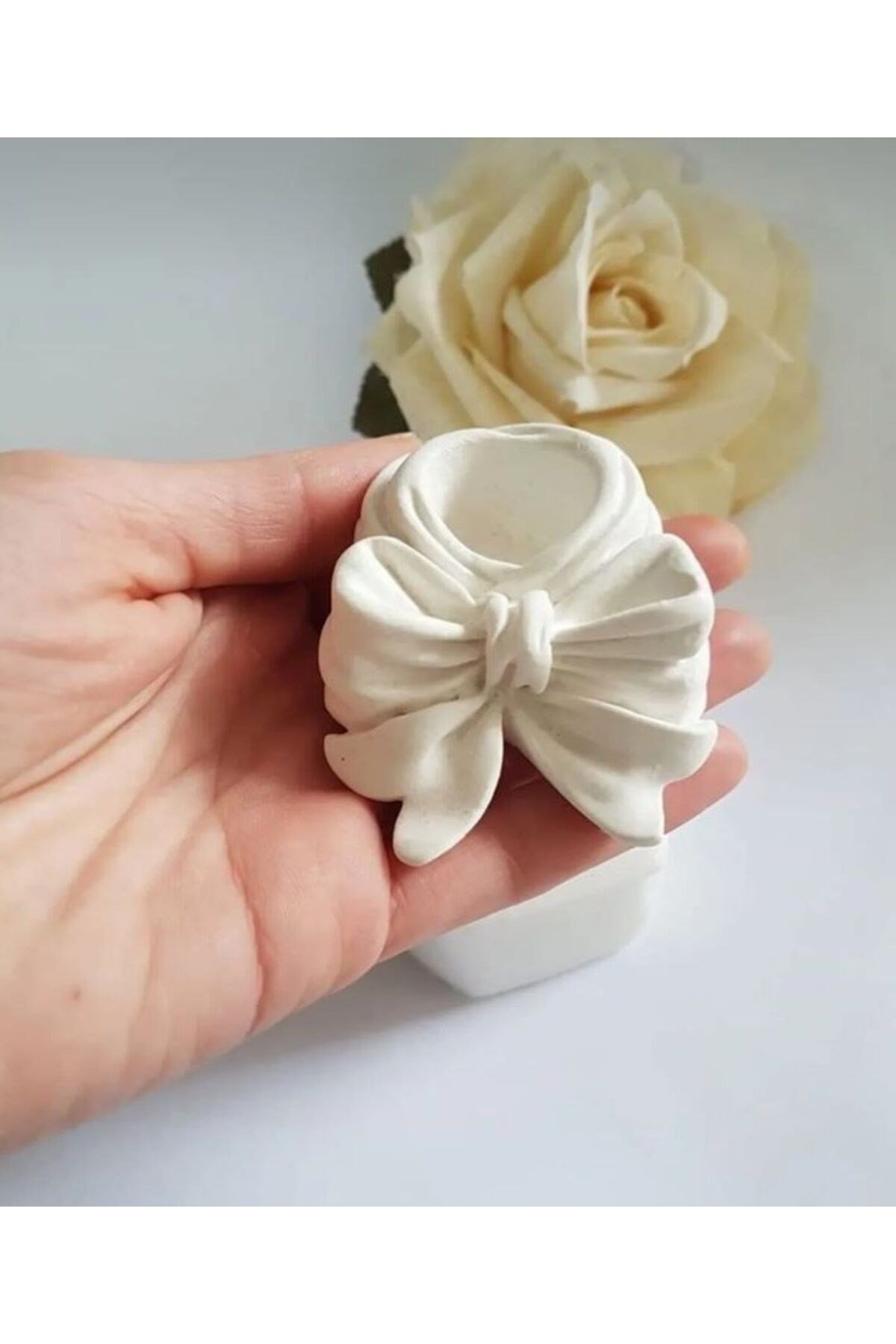 1 adet mum .Şamdanlı ne, Gül Motifli Şamdan Mum Ve beton Şamdan, Hediyelik, Dekoratif