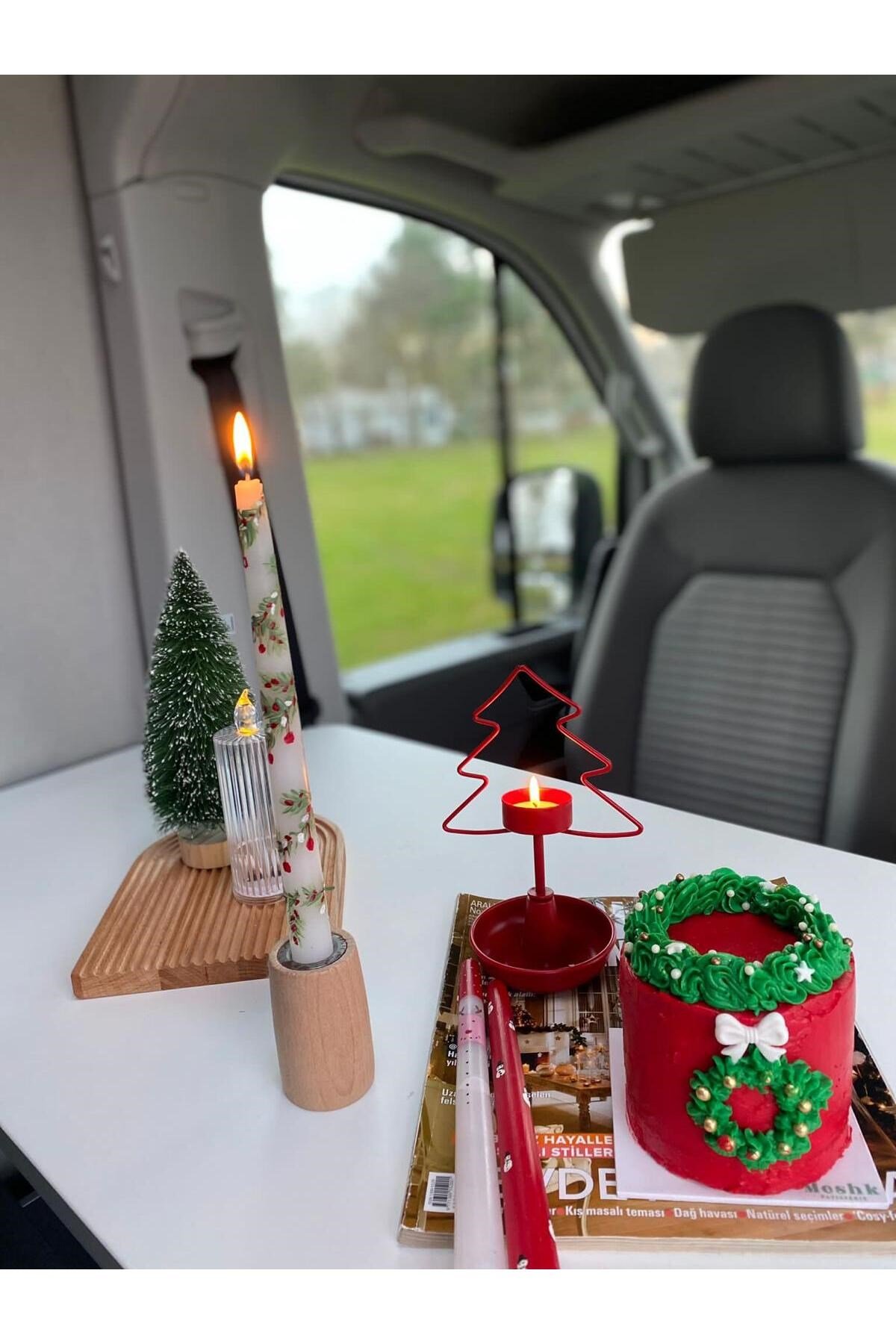 1 Adet Yeni Yıl - Noel - Yılbaşı Desenli El Çizimi Şamdan Mumu