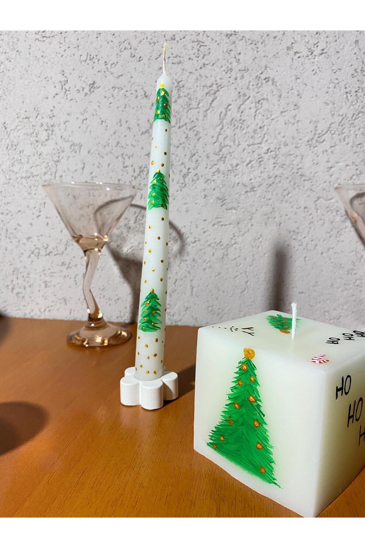 2li Set Çam Ağacı Desenli El Çizimi Yılbaşı Şamdanı ve Yeni Yıl Konseptli Küp Mum