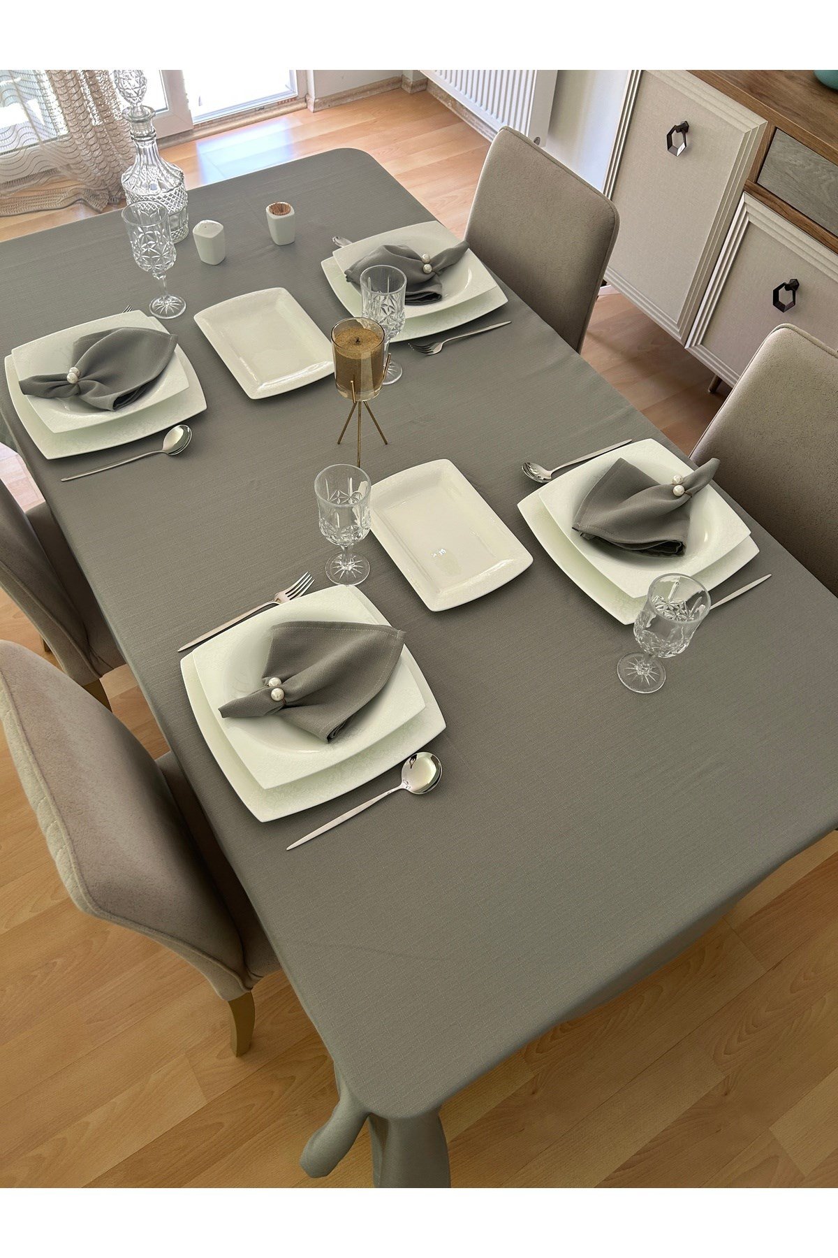 Assos Premium Dertsiz Masa Örtüsü Antrasit + 6 Peçete