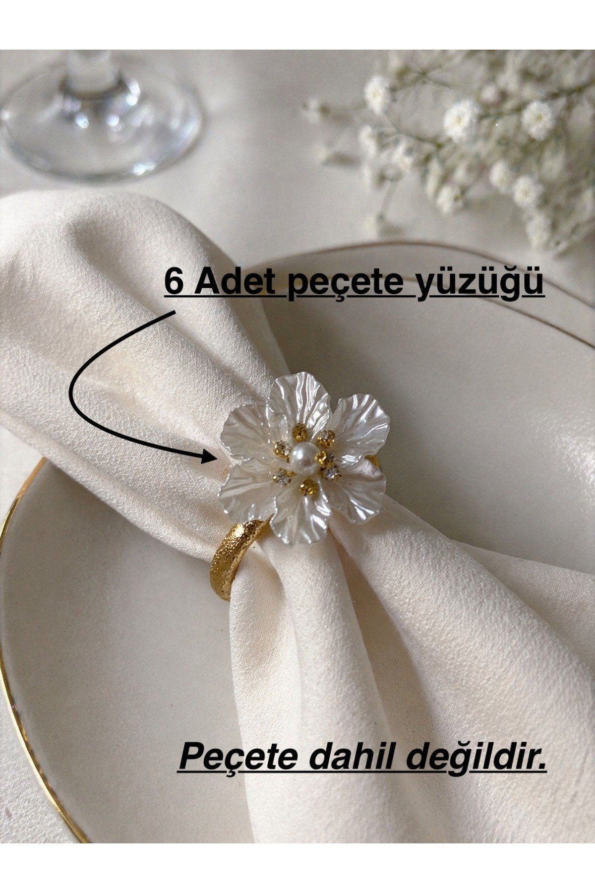 Beyaz Çiçekli Peçete Yüzüğü