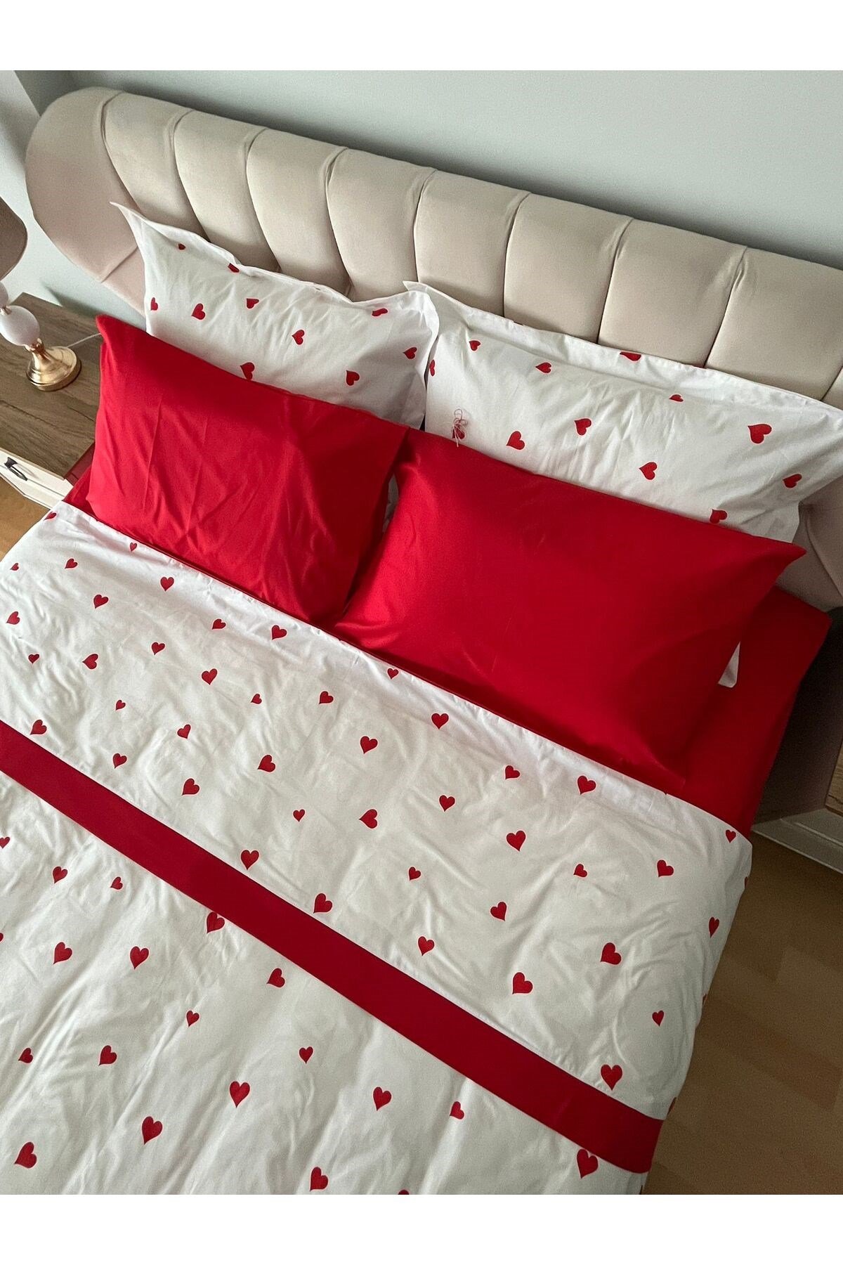 Biye Detaylı Kalp Desenli Çift Kişilik Patlı Nevresim Takımı 4 Parça