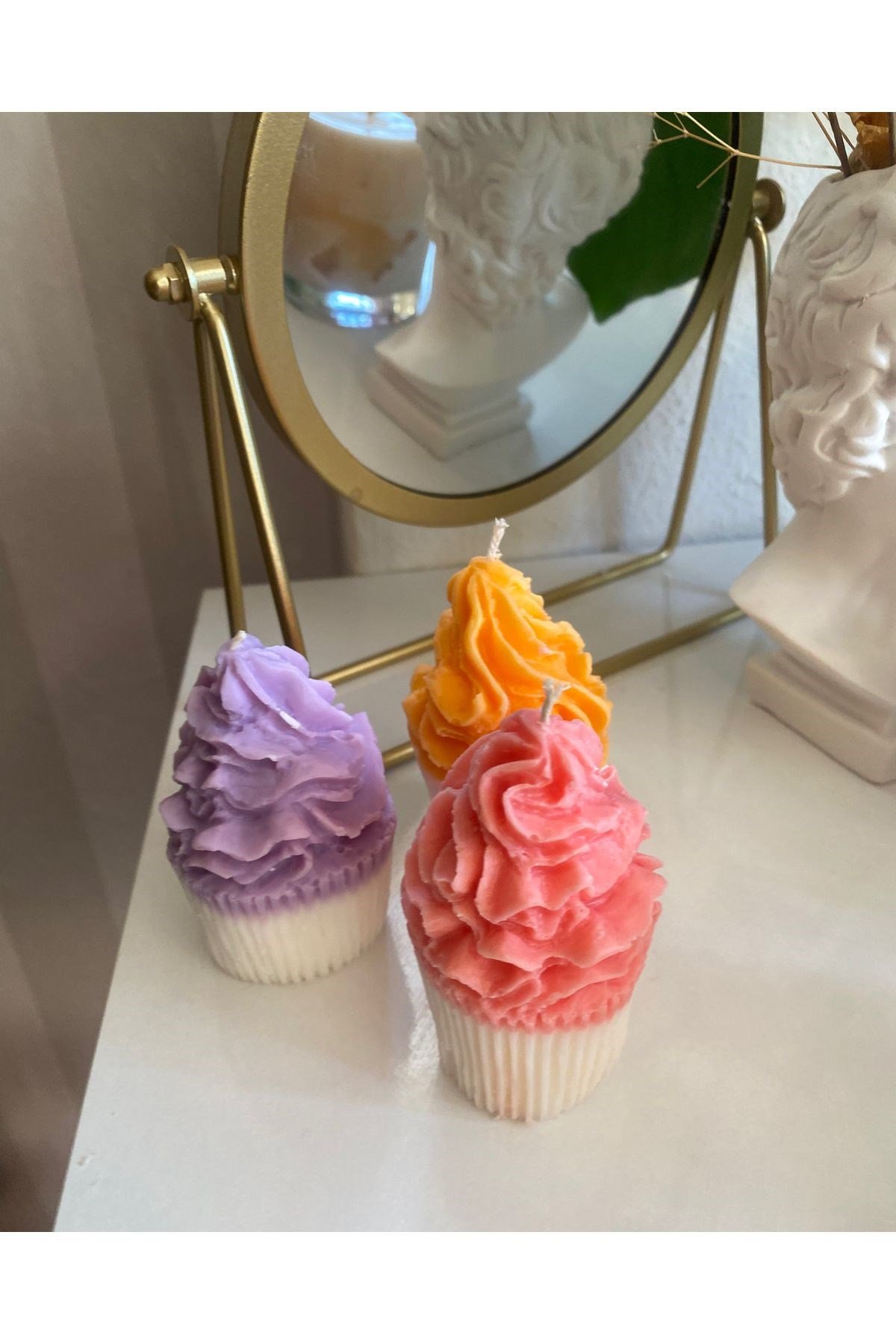 cupcake set candle