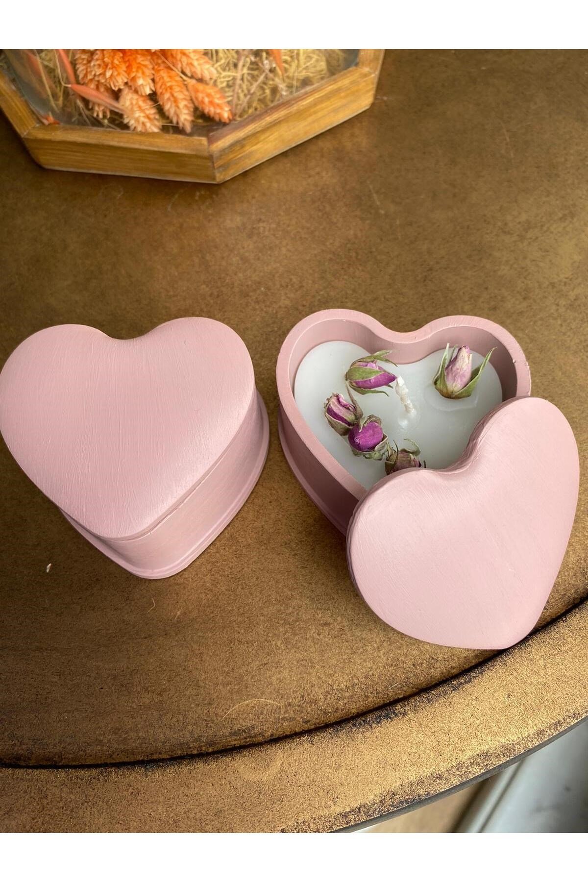 Dekoratif Kapaklı Kalp Kutu Tomurcuk Gül İçeren Pembe Tasarım Mum