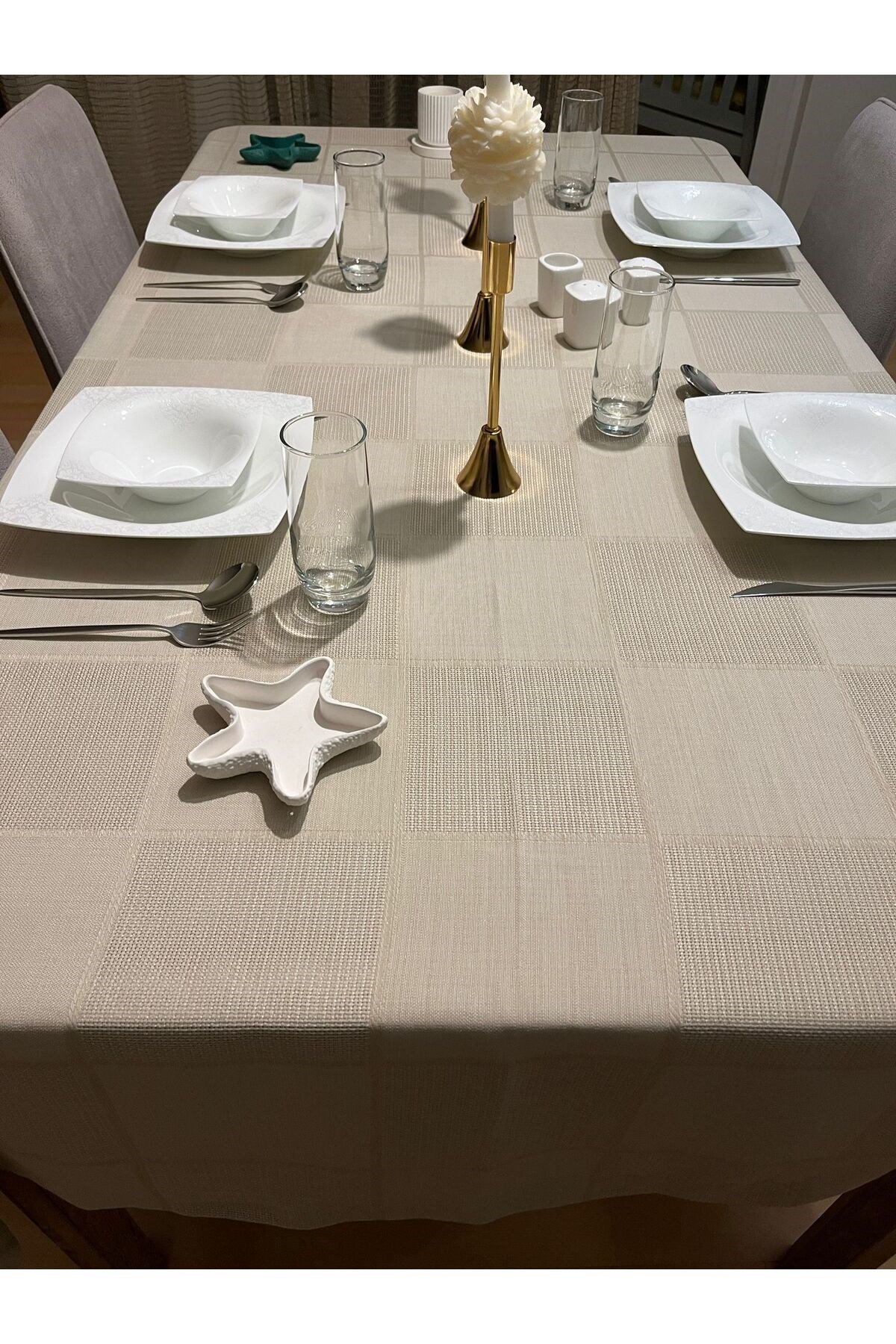 Dertsiz Masa Örtüsü Kapuçino