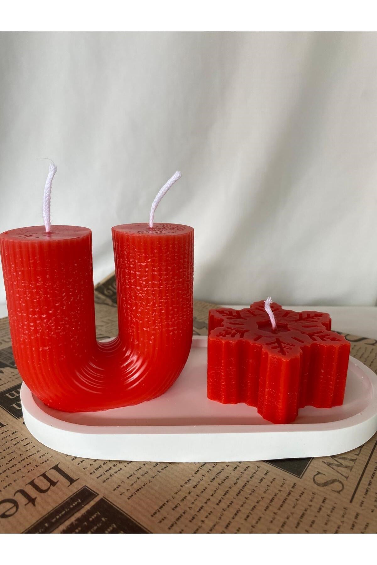Kar Tanesi Yılbaşı Mum ve U Şekilli Dekoratif Mum + Tabak Set- Yılbaşı Konsept Mumları