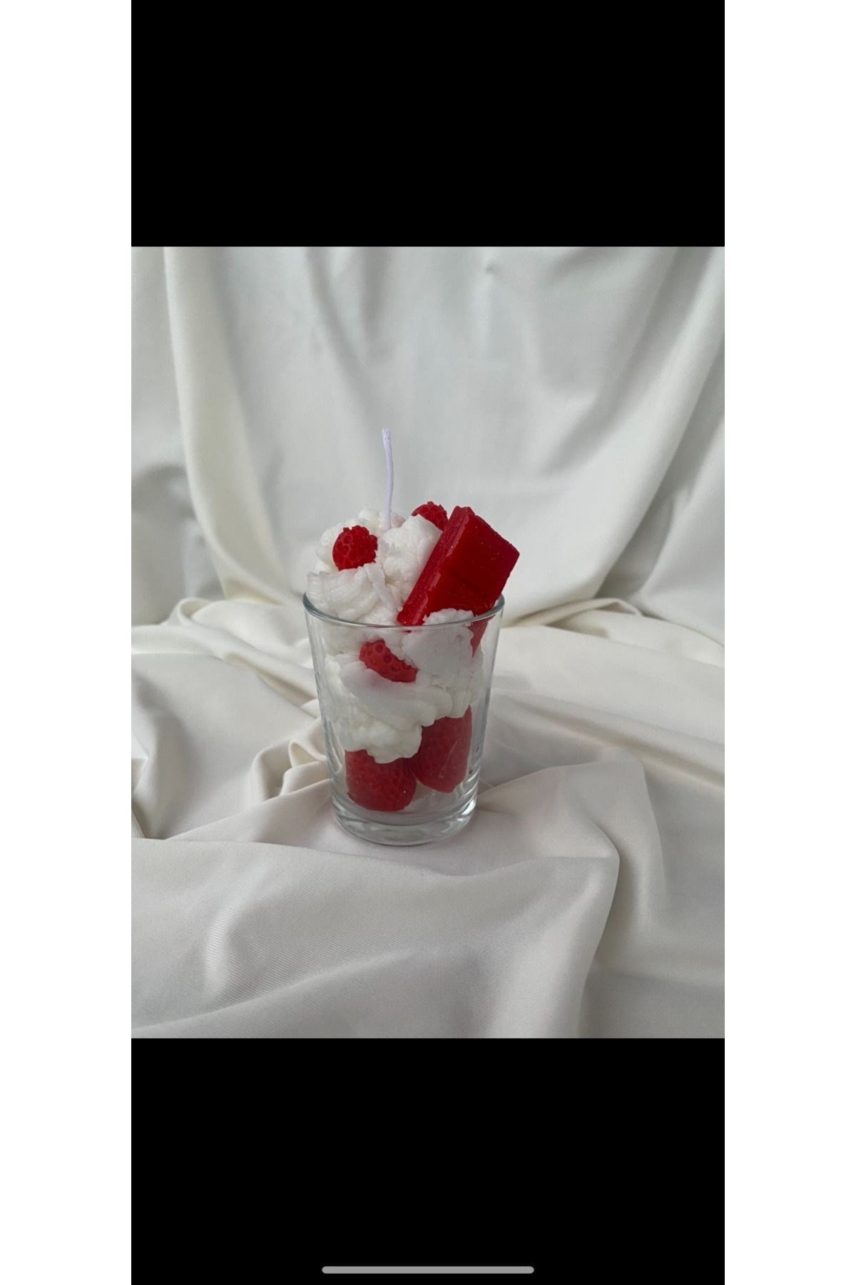 Kremalı ÇilekliKonsept Hediyelik Aromaterapi Mum