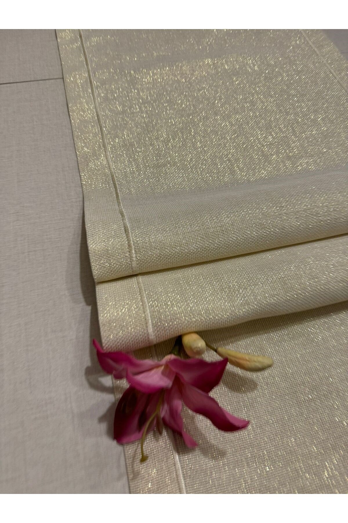 Piko İşlemeli Keten Görünümlü Simli Linen Gold Runner 40x150