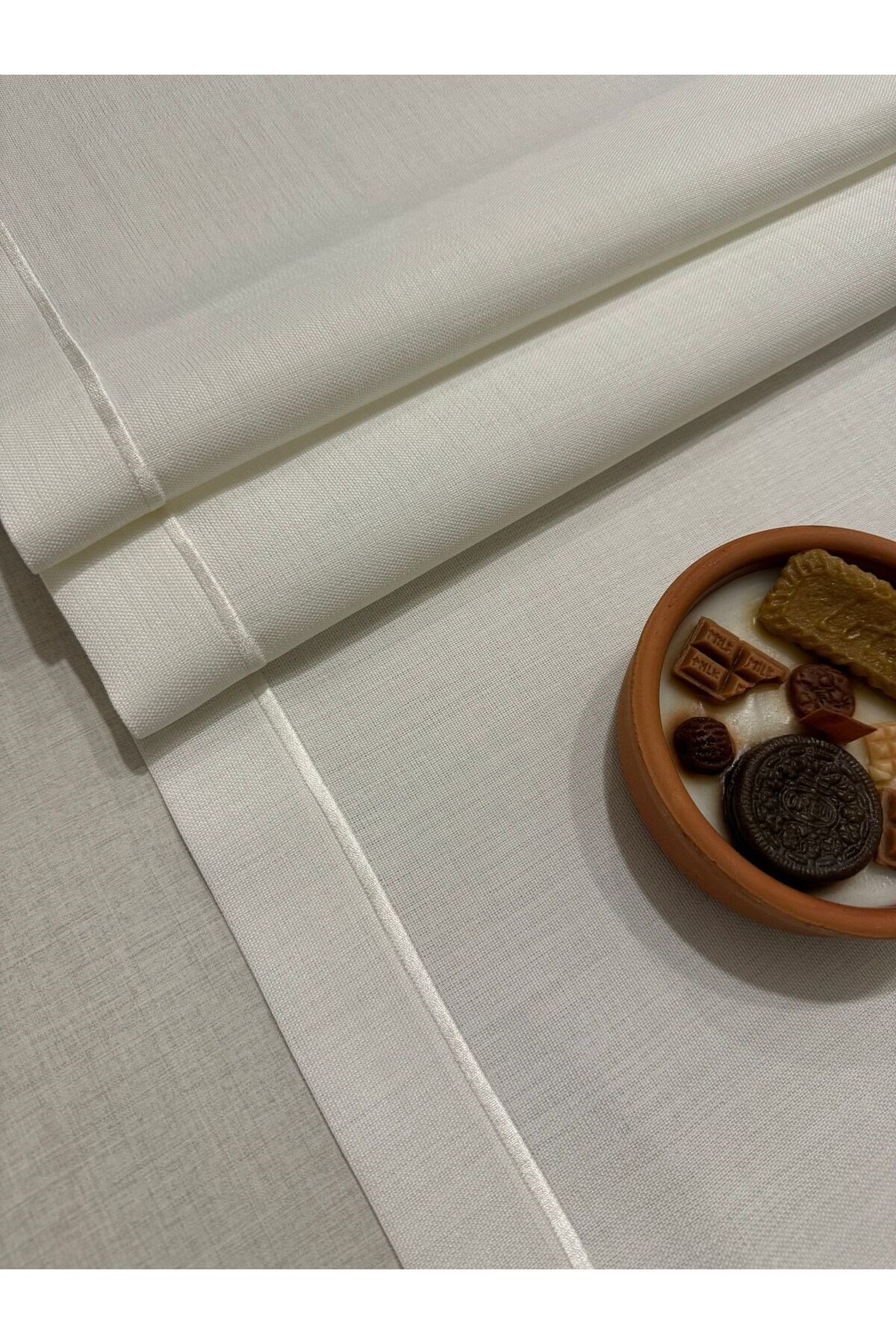 Piko Sarma Detaylı Masa Örtüsü - Runner Takım Krem (Kutulu)