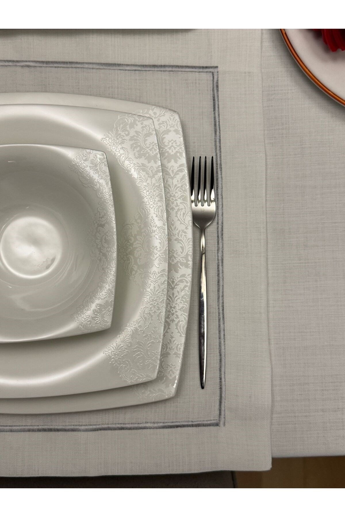 Piko Sarma Detaylı Polyester Keten Dertsiz Amerikan Servis Kırk Beyaz 35 x 45 - 6 Adet