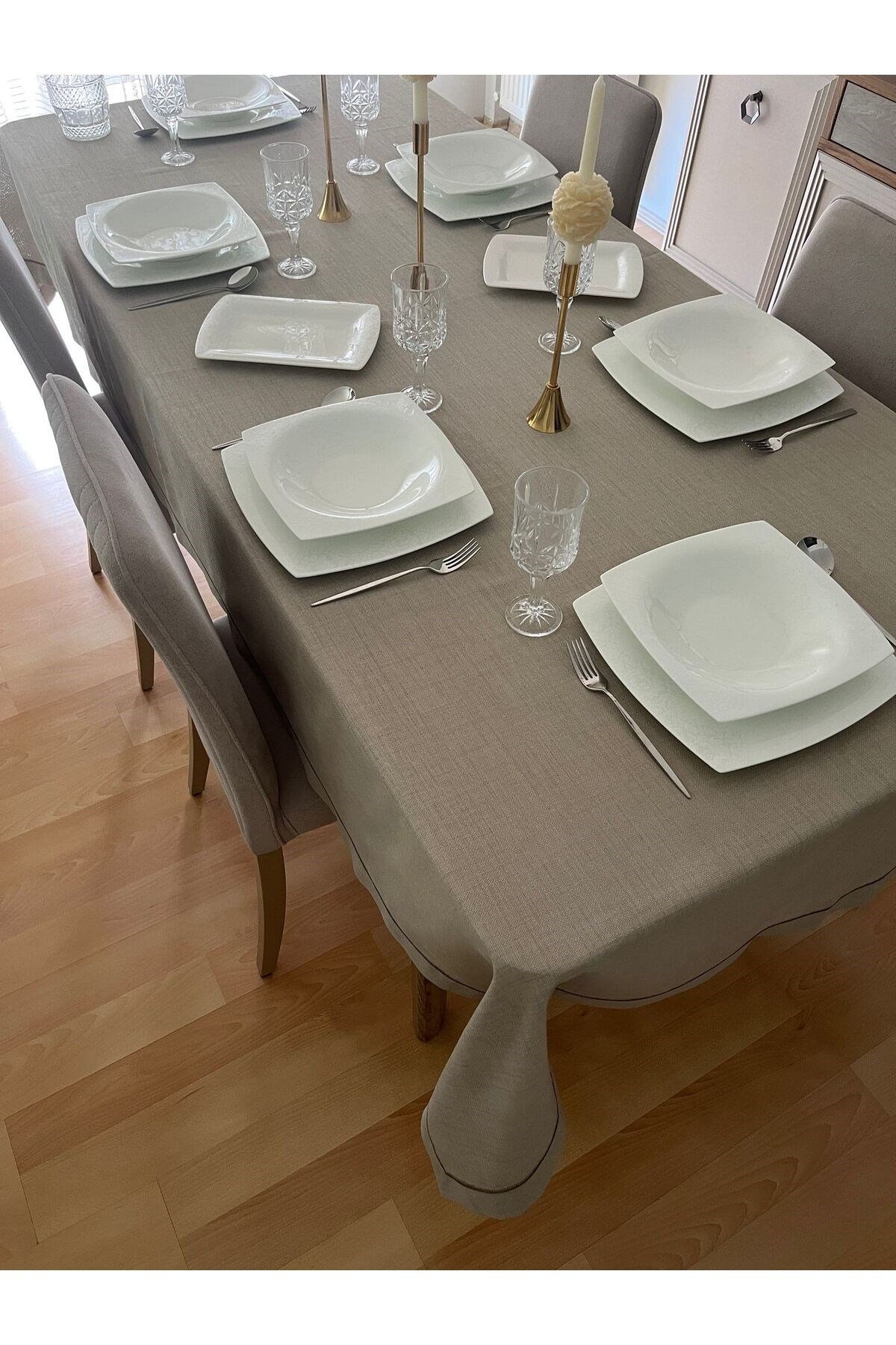 Piko Sarma Detaylı Polyester Keten Dertsiz Masa Örtüsü Taş Rengi