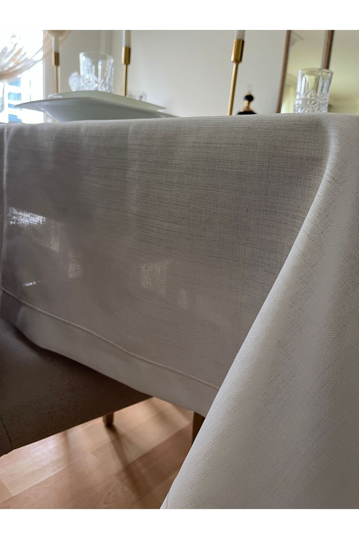 Piko Sarma Detaylı Polyester Keten Dertsiz Masa Örtüsü Beyaz + 12 Peçete