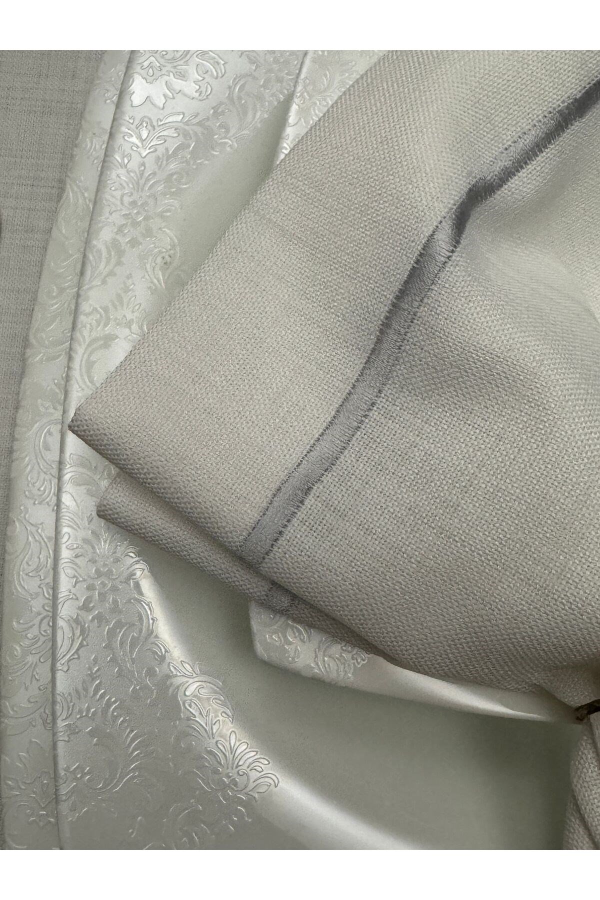 Piko Sarma Gümüş İp Detaylı Polyester Keten Dertsiz Sunum Peçetesi Kırk Beyaz 40 x 40 - 6 Adet