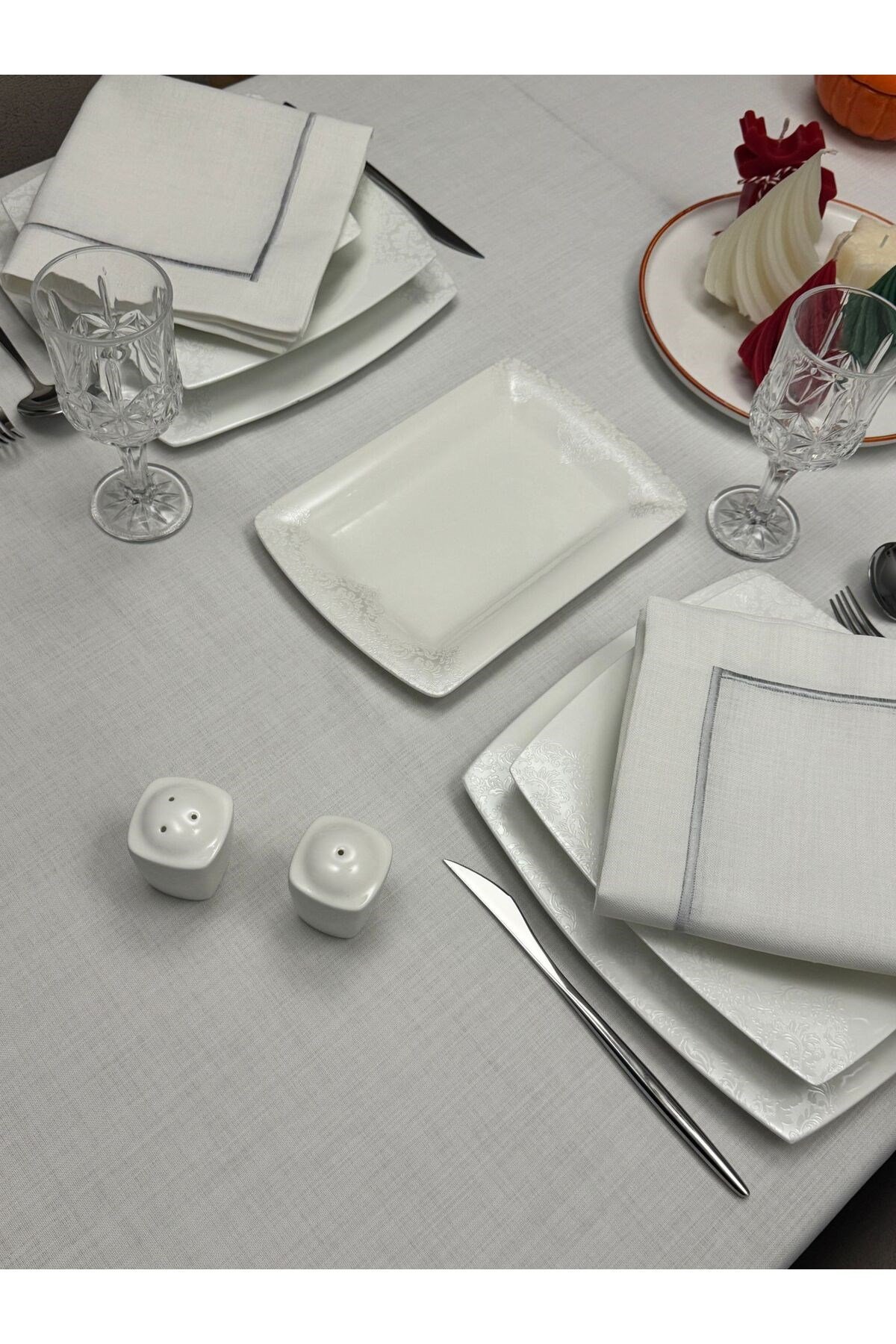 Piko Sarma Gümüş İp Detaylı Polyester Keten Dertsiz Sunum Peçetesi Kırk Beyaz 40 x 40 - 6 Adet