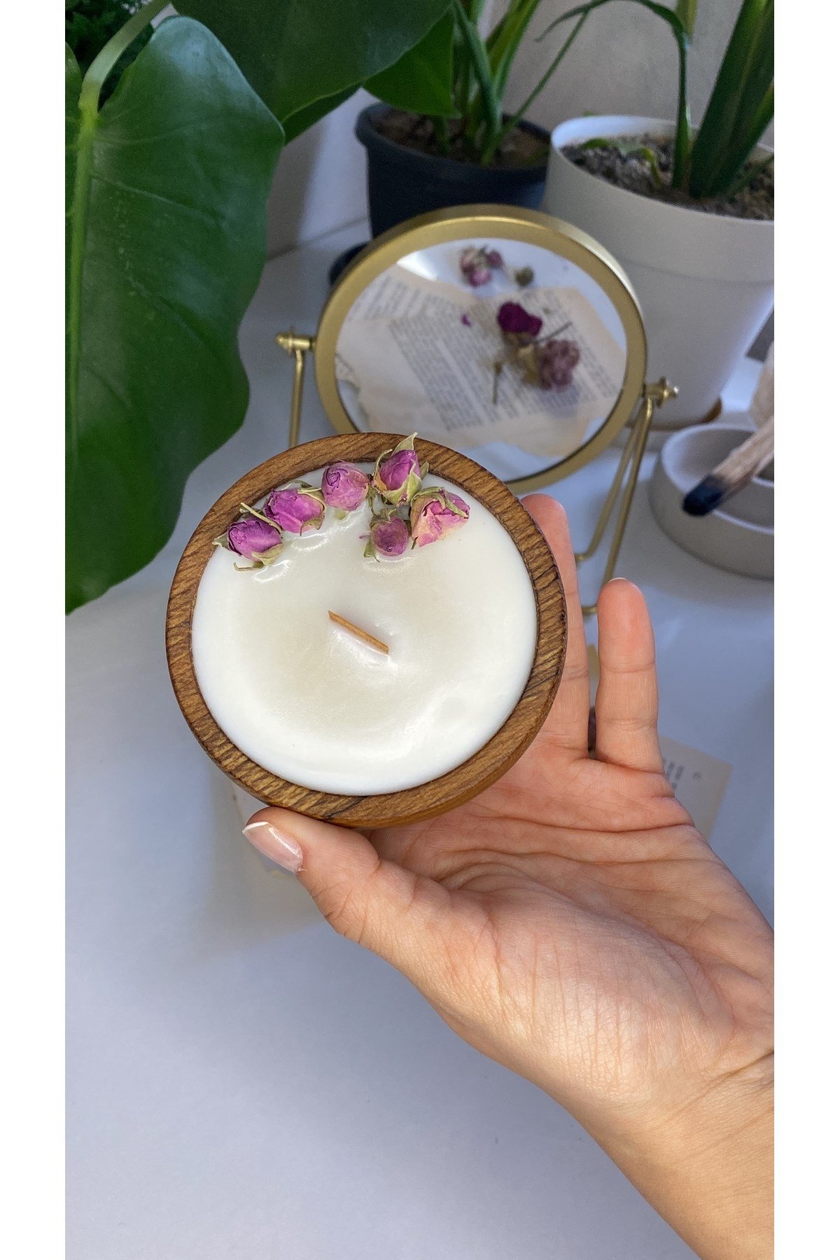 Pink Flowers Candle