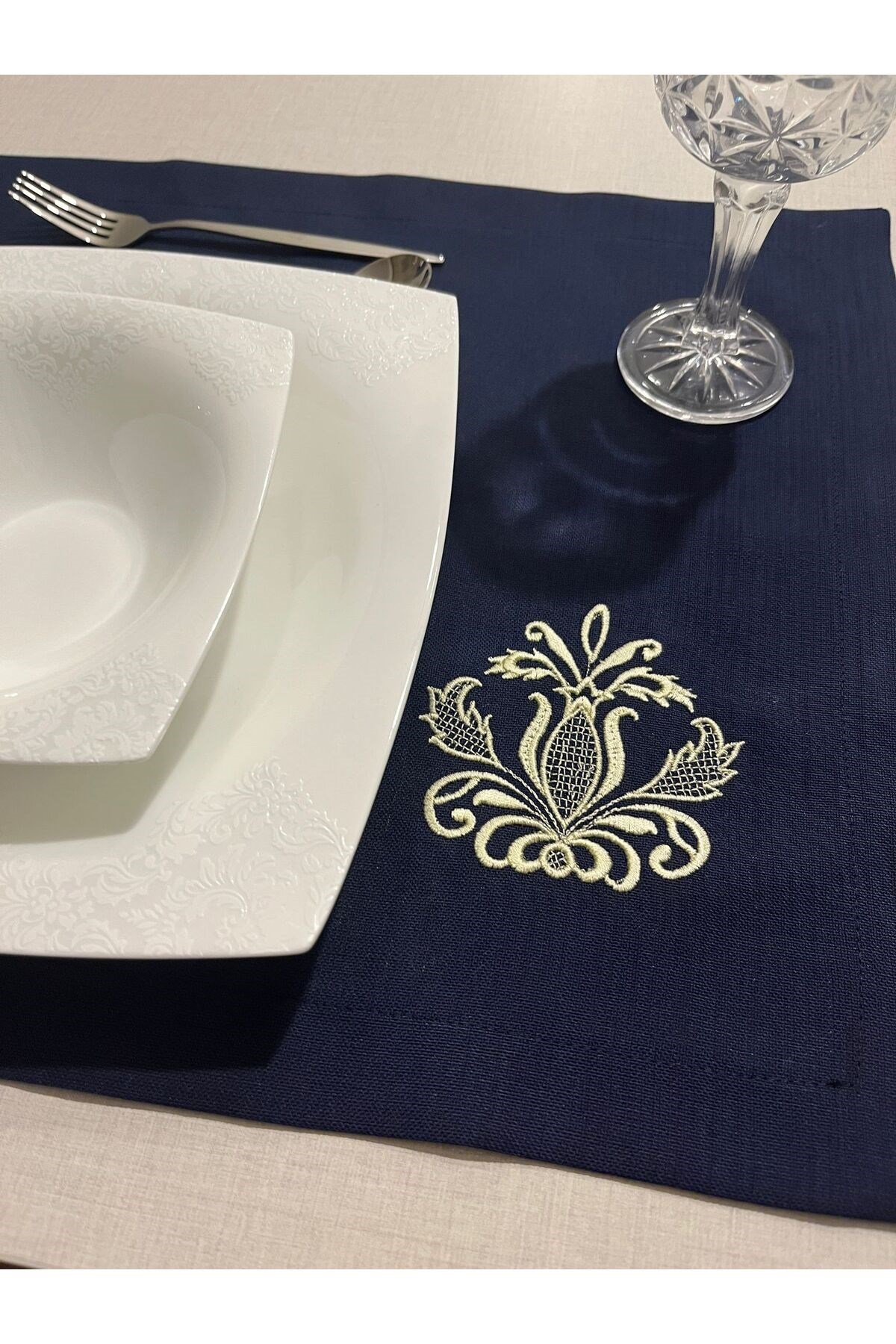 Polyester Keten Dertsiz Nakışlı Amerikan Servis 35x45 - 2 Adet