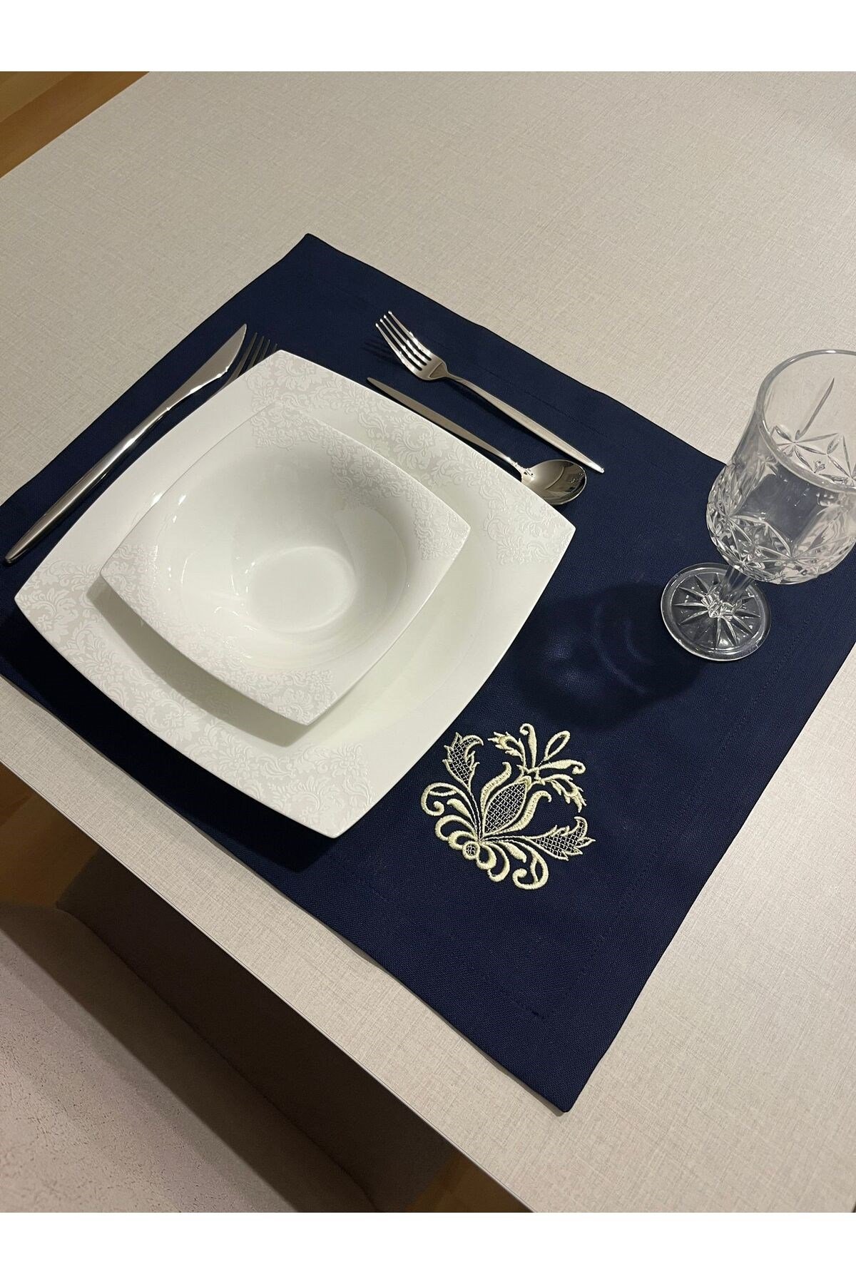 Polyester Keten Dertsiz Nakışlı Amerikan Servis 35x45 - 2 Adet