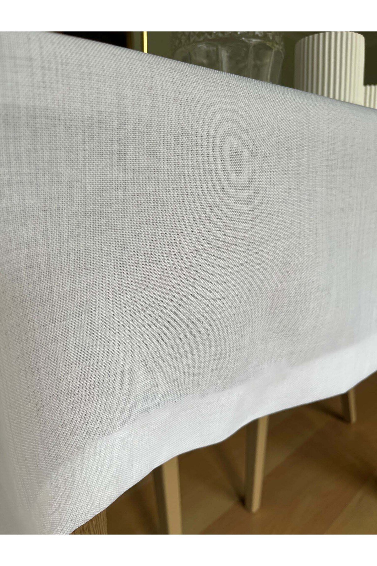 Polyester Keten Kırık Beyaz Dertsiz Masa Örtüsü