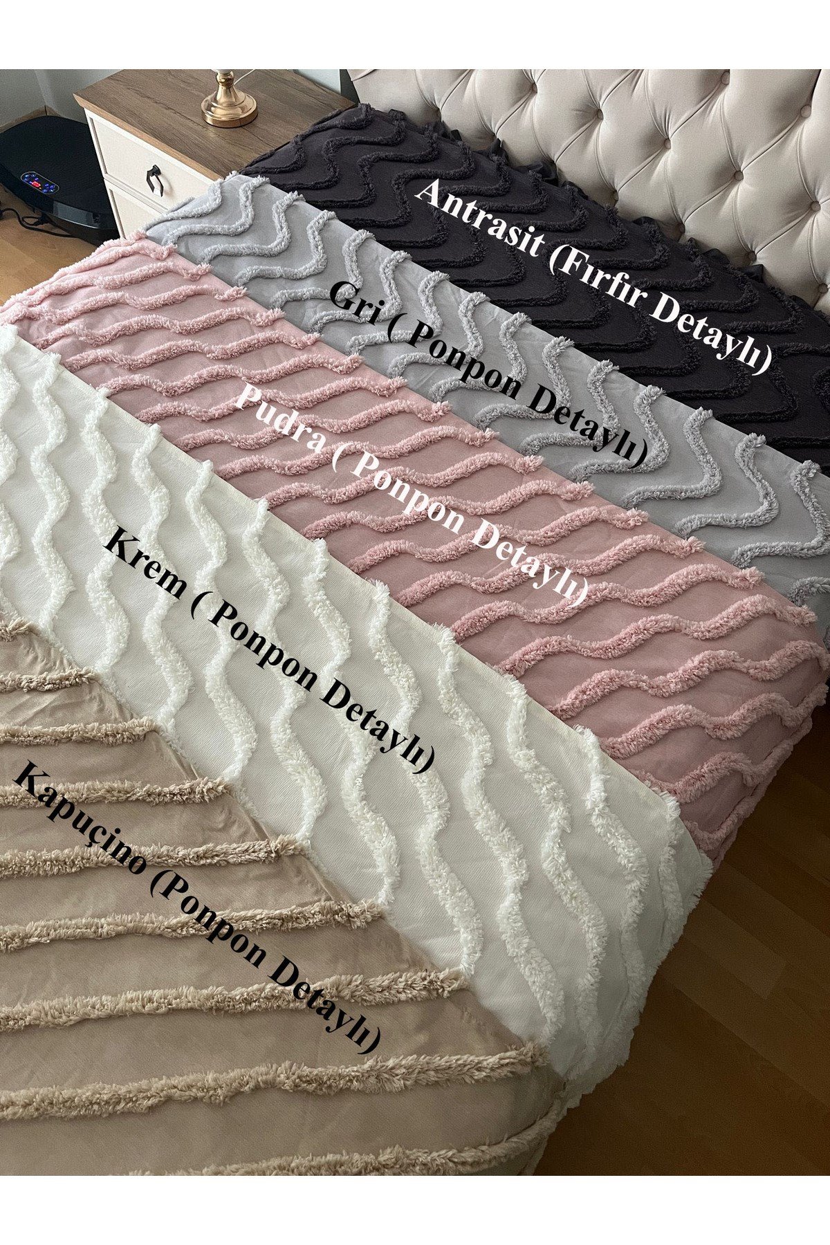 Ponpon Detaylı Çift Kişilik Pamuklu Yatak Örtüsü Pike 240 x 260 - 1 Adet