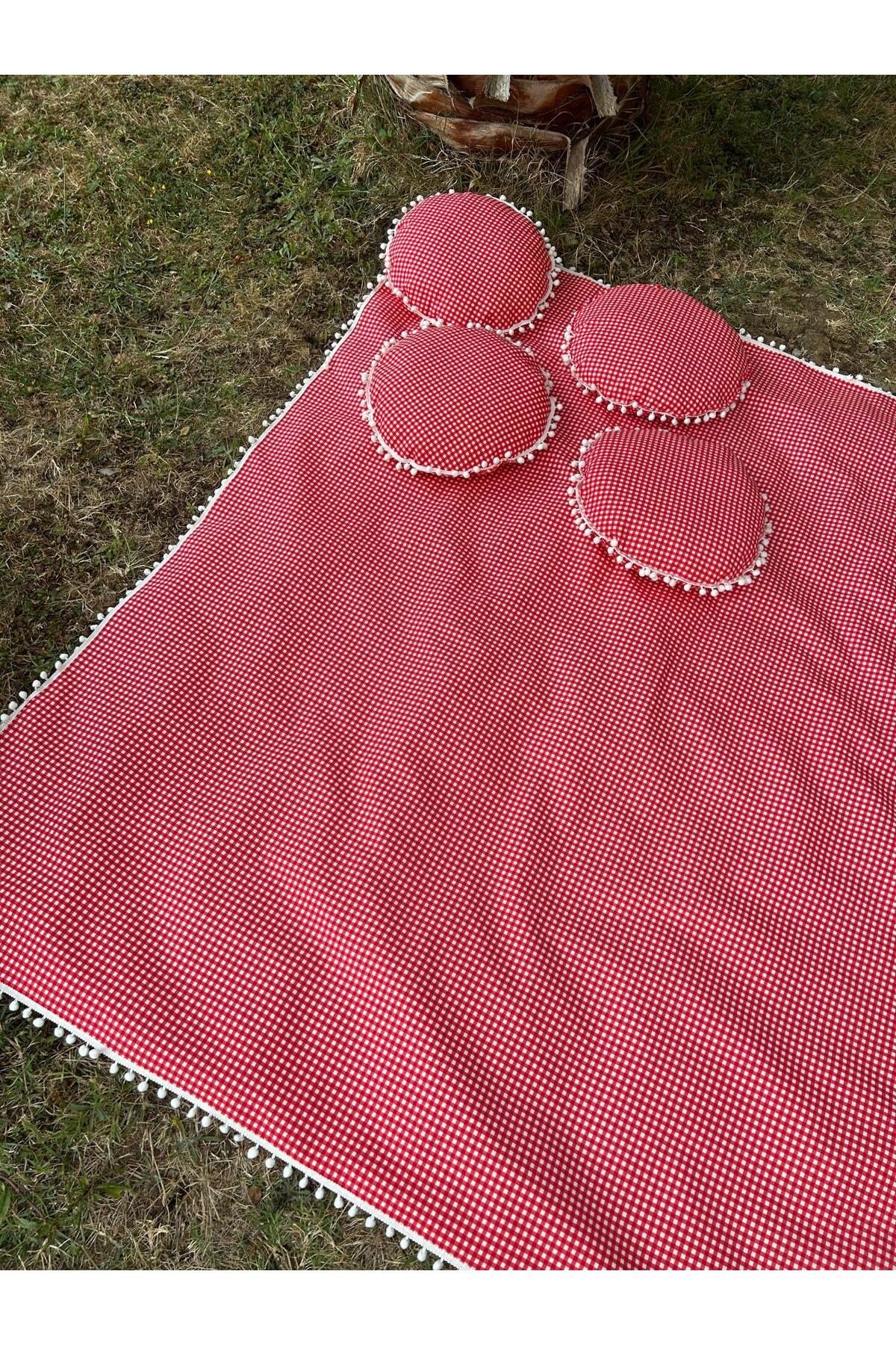 Ponponlu Sıvı Geçirmez Keten Masa Piknik Örtüsü 170 x 170 , 4 Yuvarlak Minder
