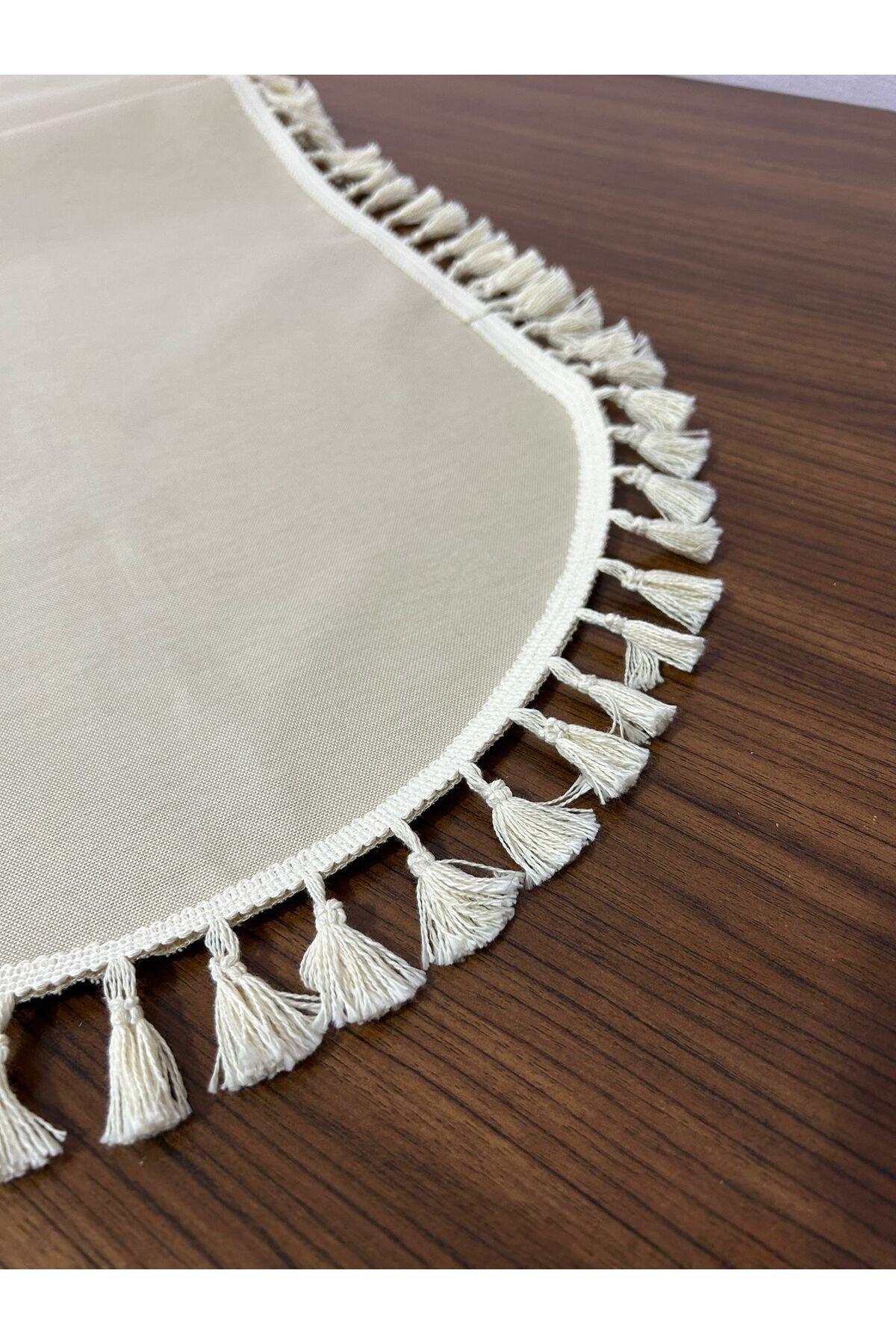 Püskül Detaylı Oval Keten Runner 40x150